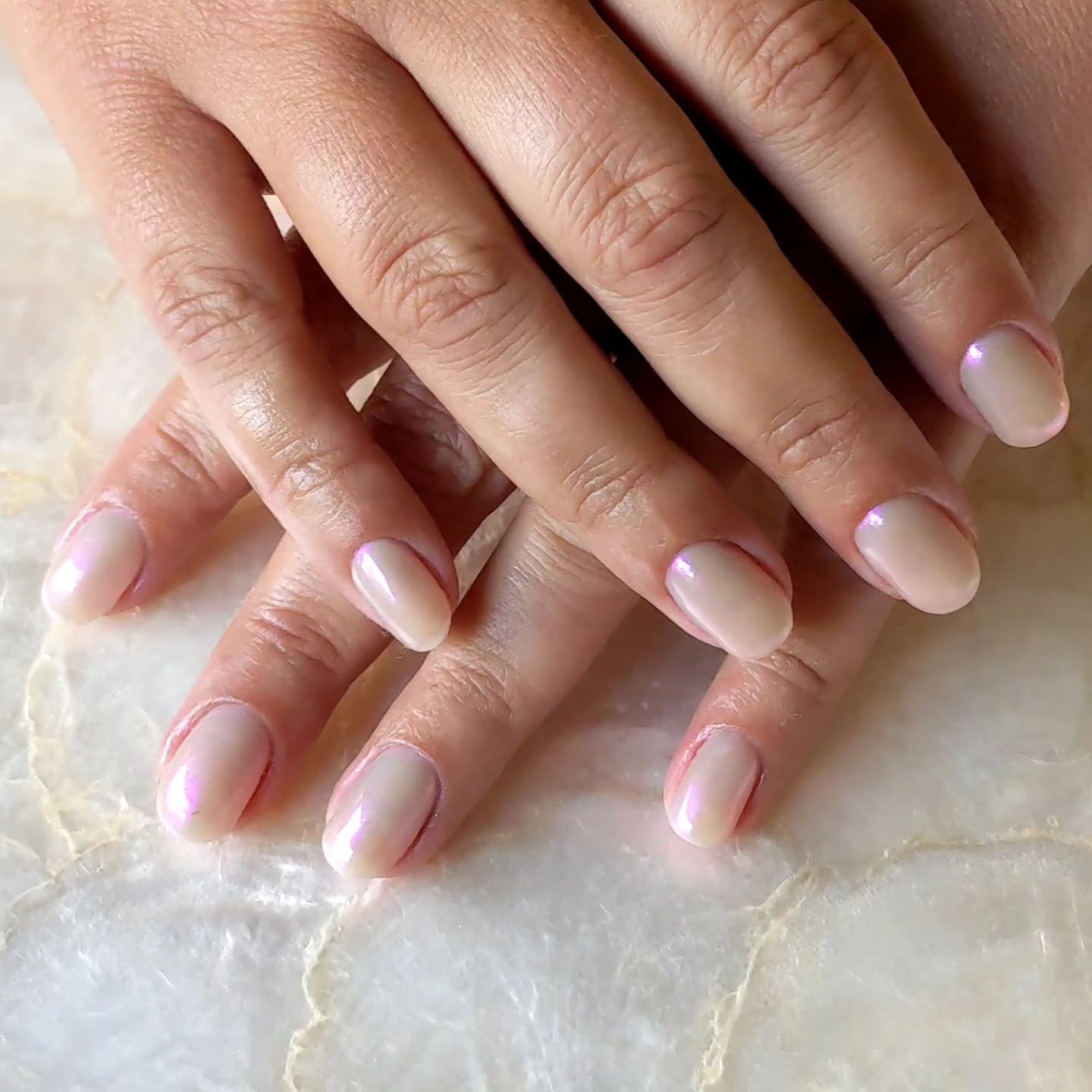 A little chrome can go a long way ✨

Builder gel manicure with chrome 

#setnailstudio 
#buildergel 
#structuredgelmanicure 
#harrisburgpa 
#mechanicsburgpa