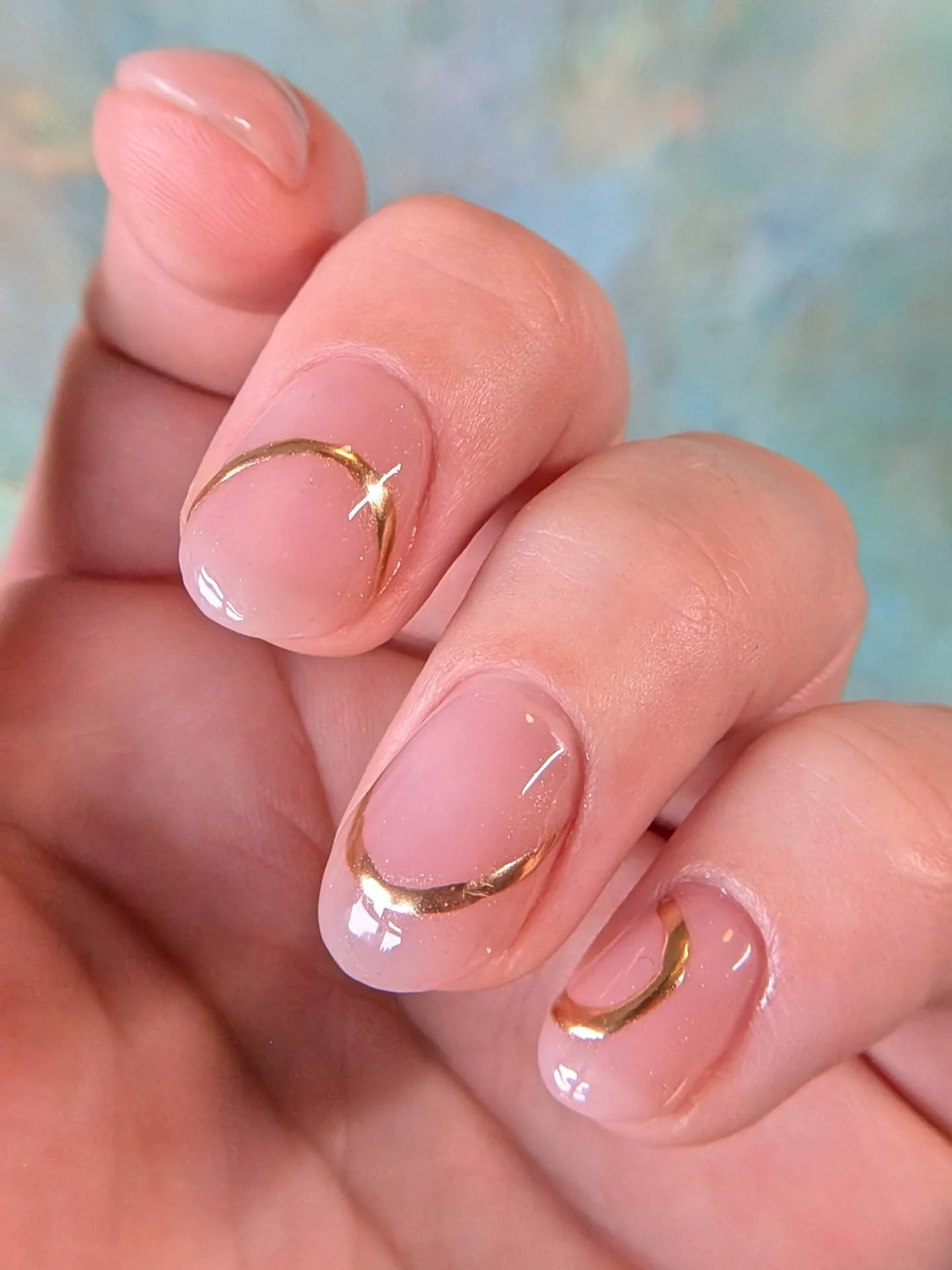 Isolated chrome, my (second) favorite type of bling

Builder gel manicure with gold isolated chrome 

#setnailstudio 
#buildergel 
#structuredgelmanicure 
#camphillpa 
#mechanicsburgpa