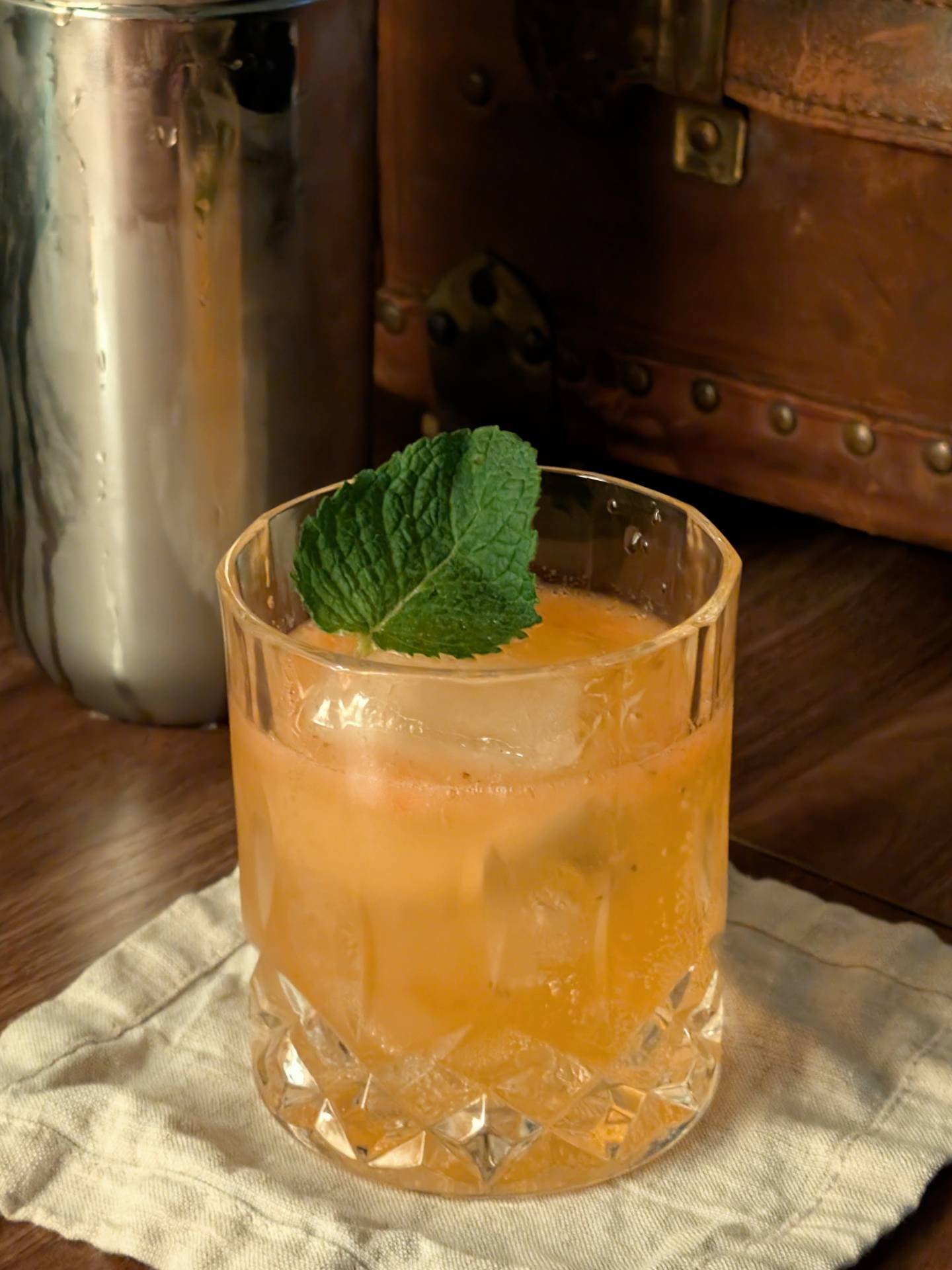 Did somebody say welcome drink?

At SET, the experience starts before the manicure

#setnailstudio 
#camphillpa 
#mechanicsburgpa 
#buildergel 
#structuredgelmanicure