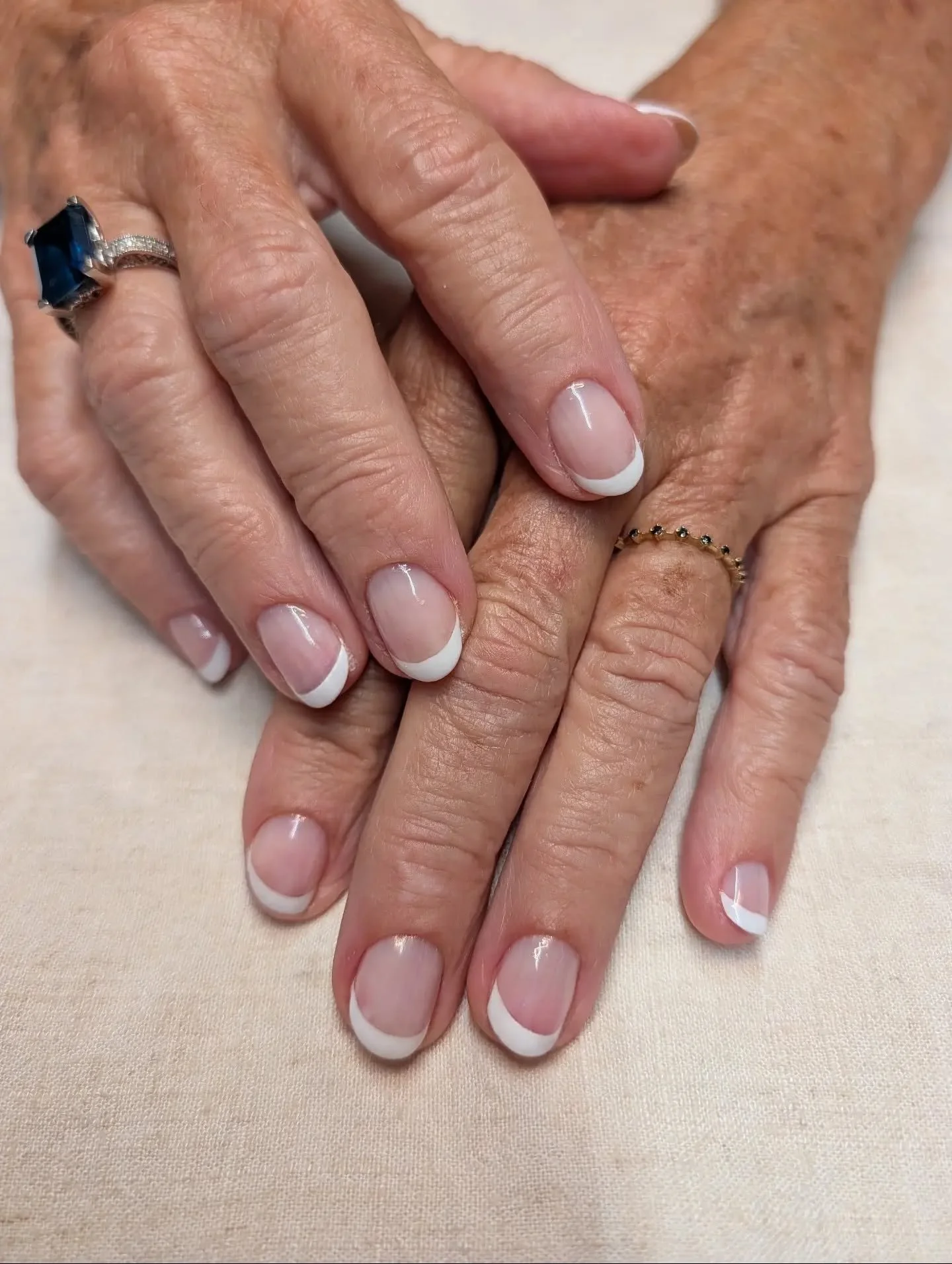 Simple &amp; always chic

Supporting healthy growth, one manicure at a time

Builder gel manicure with French tip 

#setnailstudio 
#structuredgelmanicure 
#buildergel 
#camphillpa 
#mechanicsburgpa