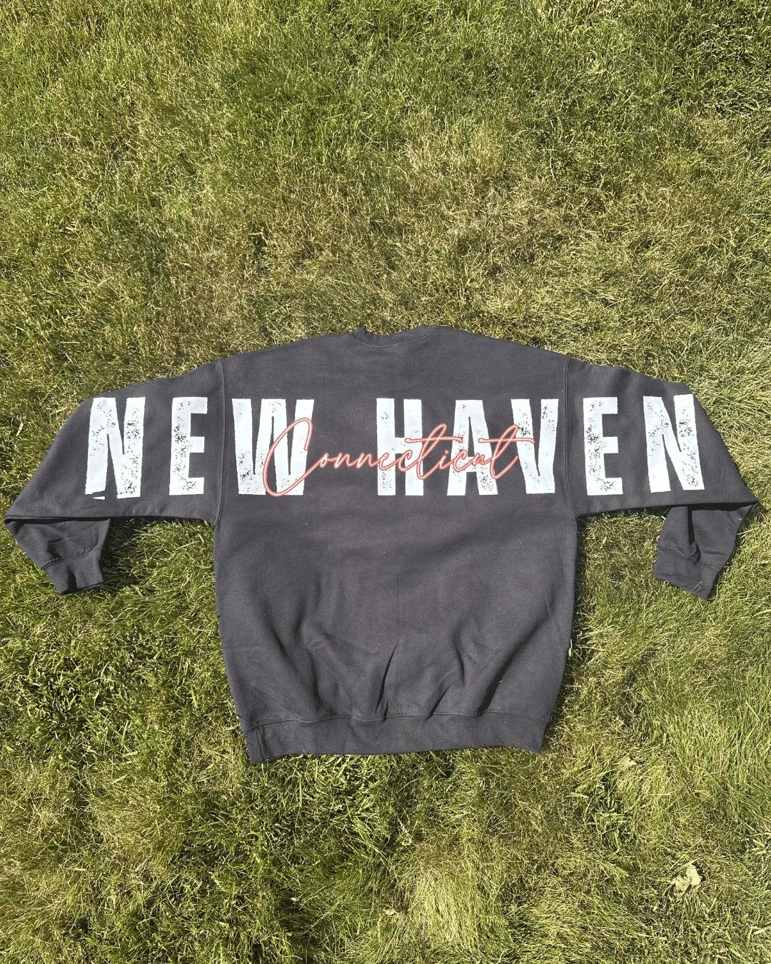 THE VICE COLORWAY.

Born in New Haven. Not by choice. Nobody consulted me on the matter. Yet somehow, against all odds, here we are on a spinning rock hurtling through space, making apparel you never knew you needed.

This one features crisp white le