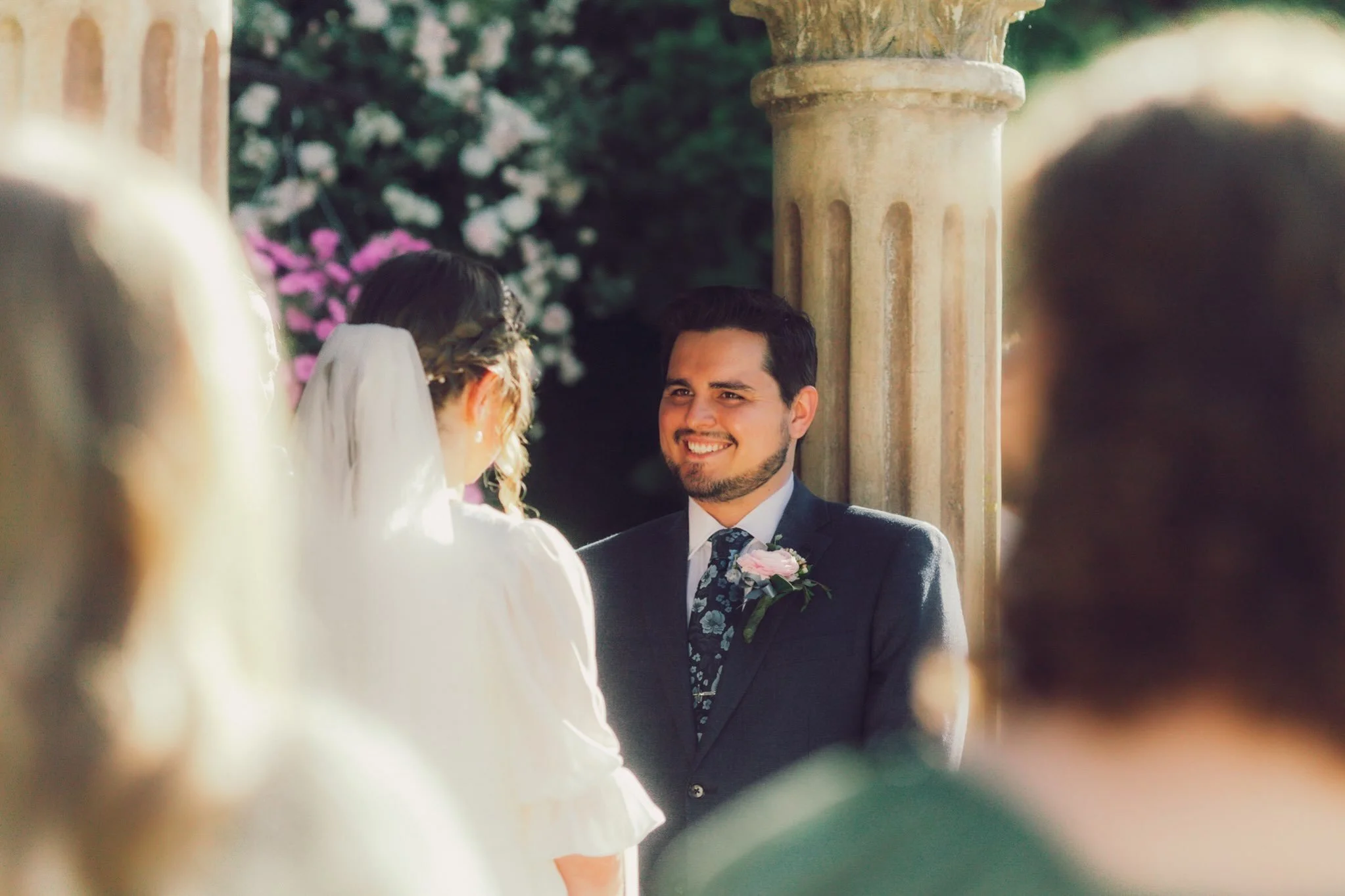 It&rsquo;s the hour of the wedding 🤘 

#utah #wedding #photographer #saltlakecity #garden