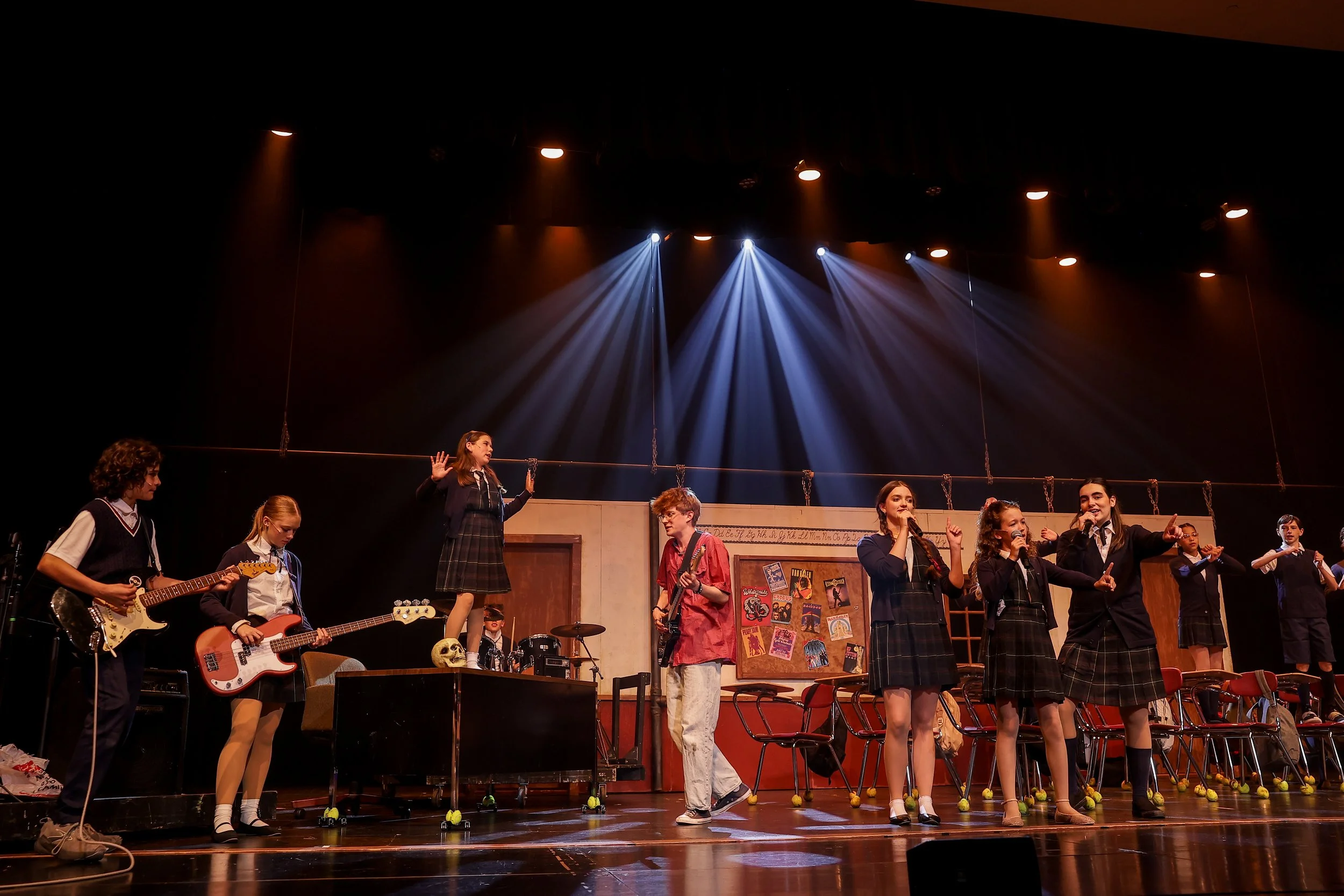 SchoolOfRock_CurtainUpTheatreCamp-148.jpg