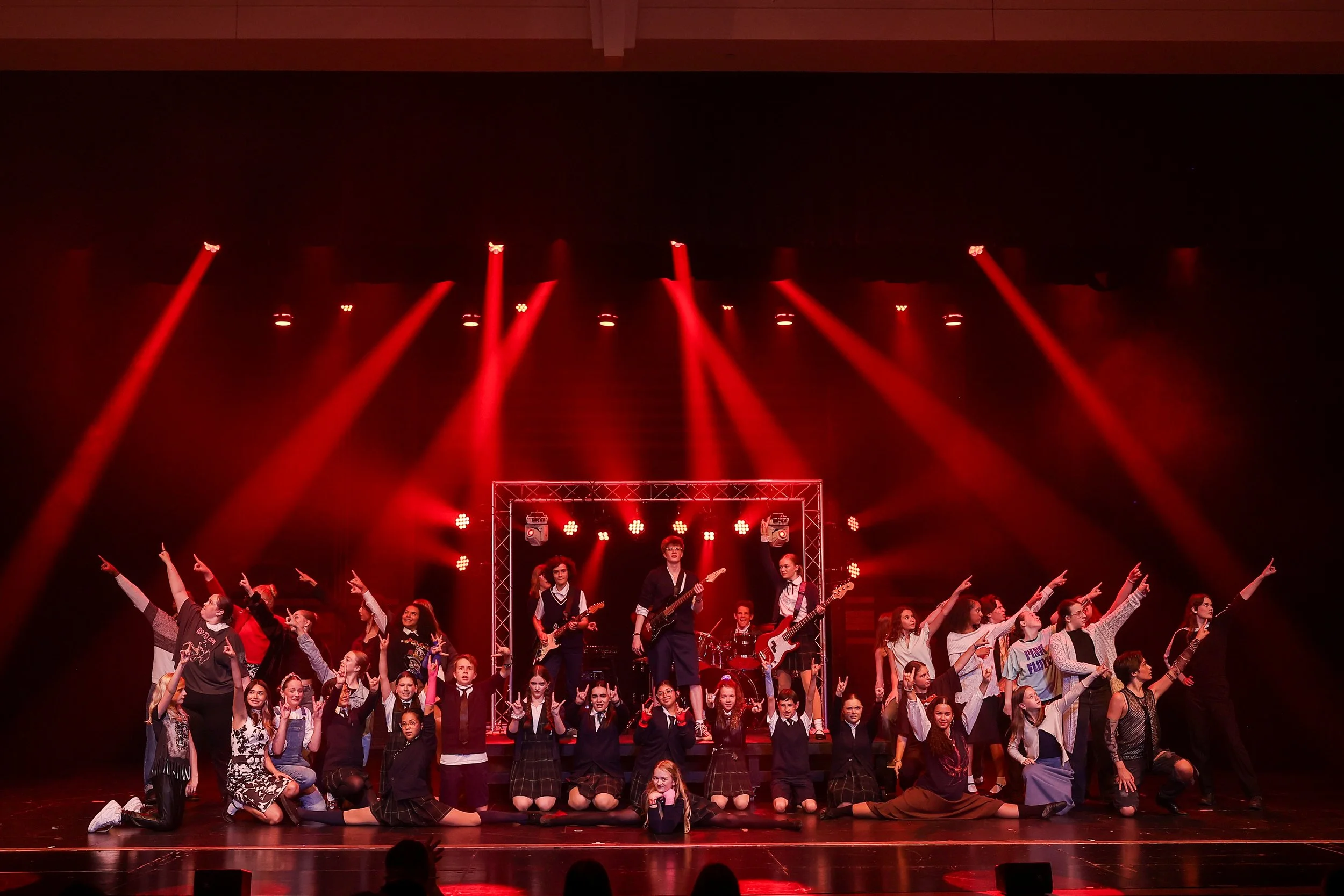 SchoolofRock_CurtainUp-7562.jpg