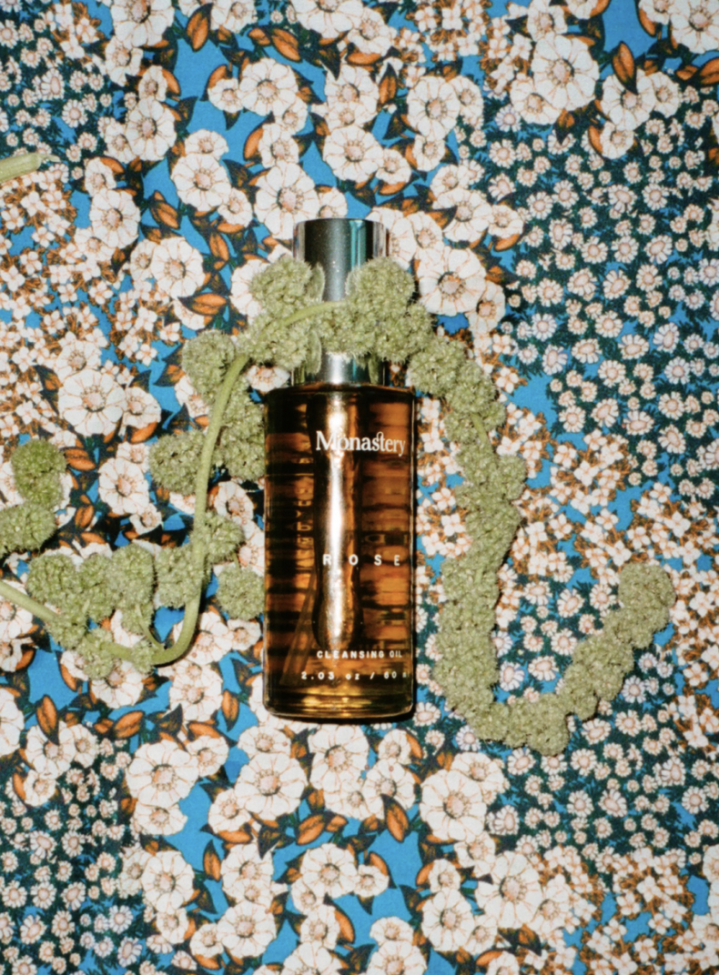 monastery rose cleansing oil 30ml_3.png