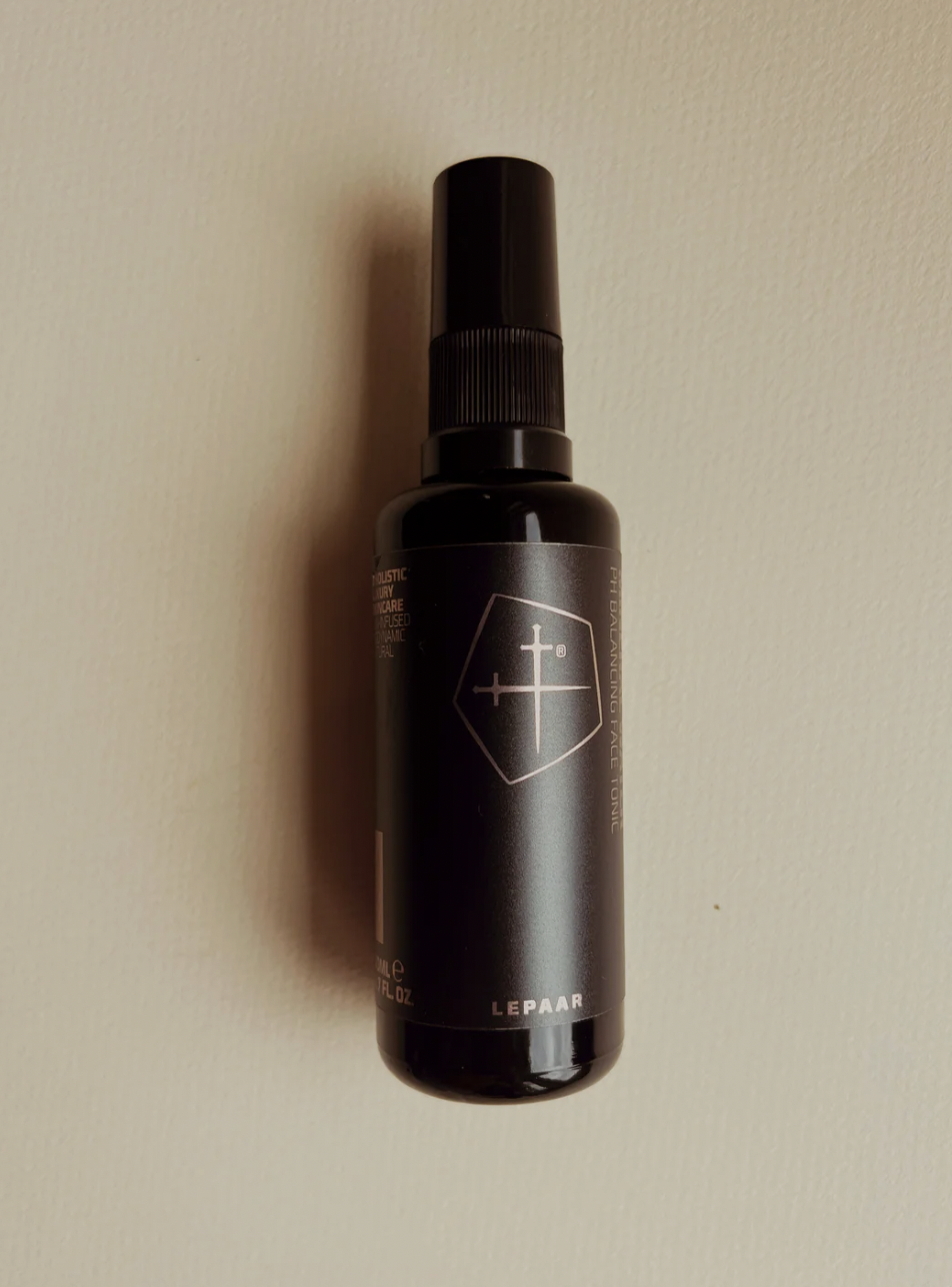 Lepaar Glow White Rose/Sandalwood Mineral Water  / Radiance Lifting Face Tonic