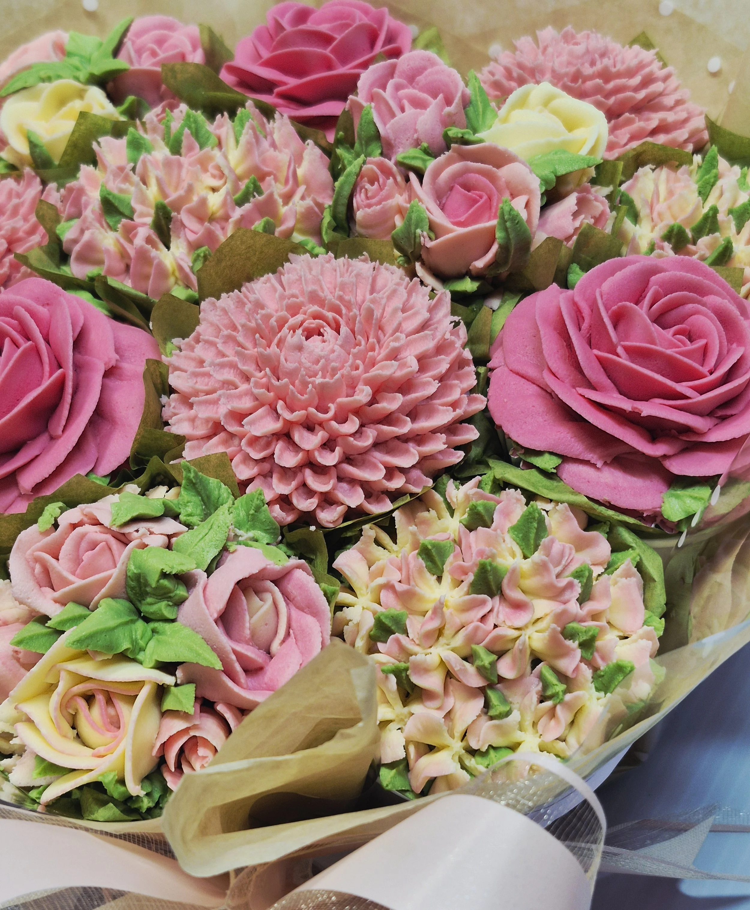 Bouquet of shades of pink