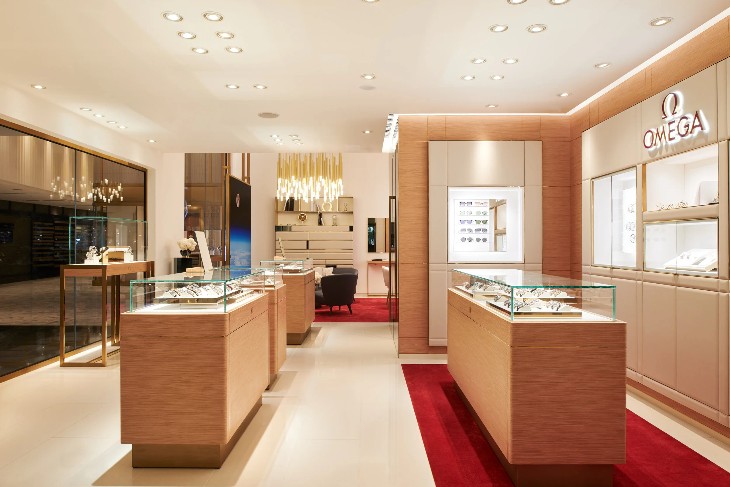 OMEGA Boutique Crown Melbourne_Finals_Simon Shiff_0 4.jpg