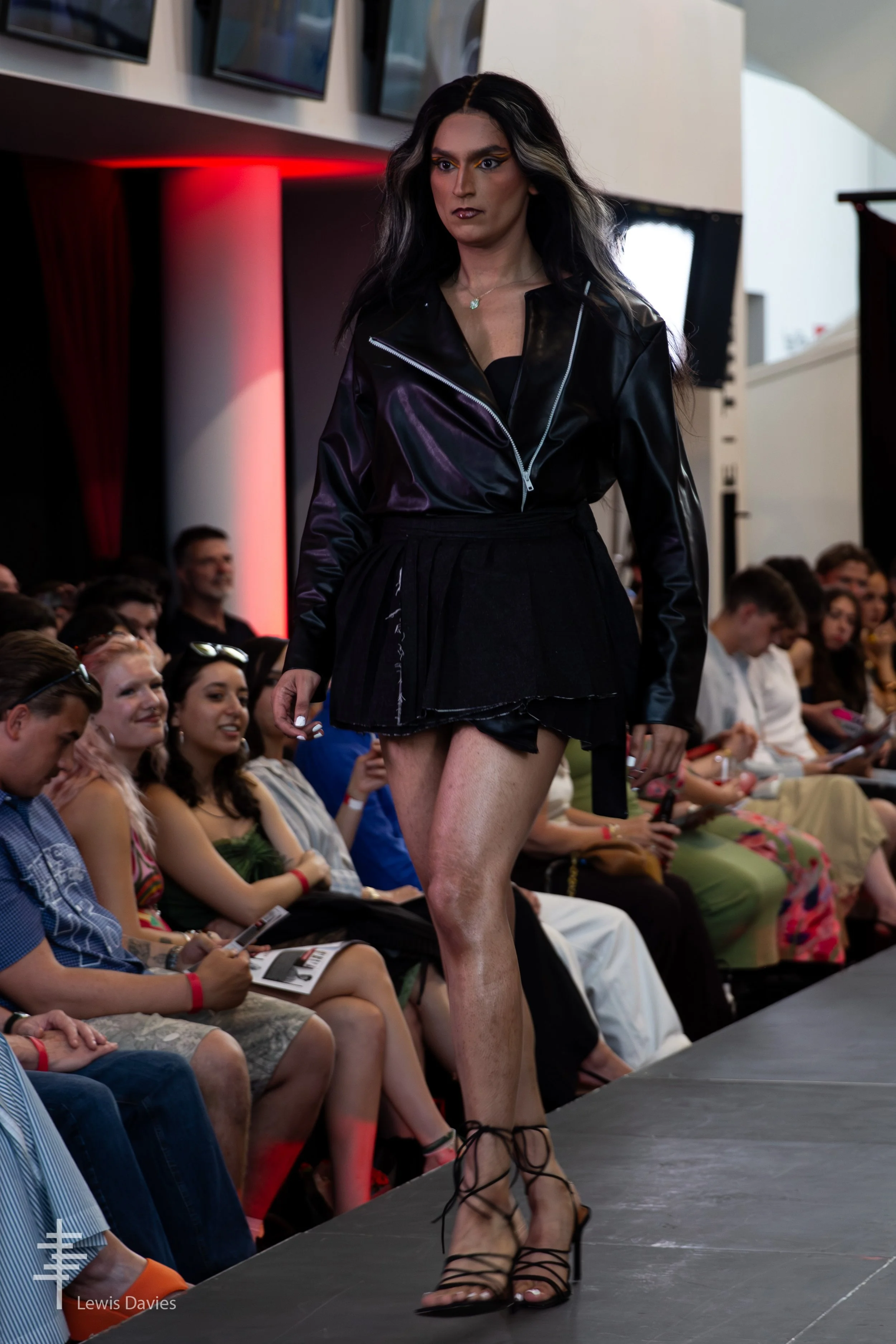 Look 1