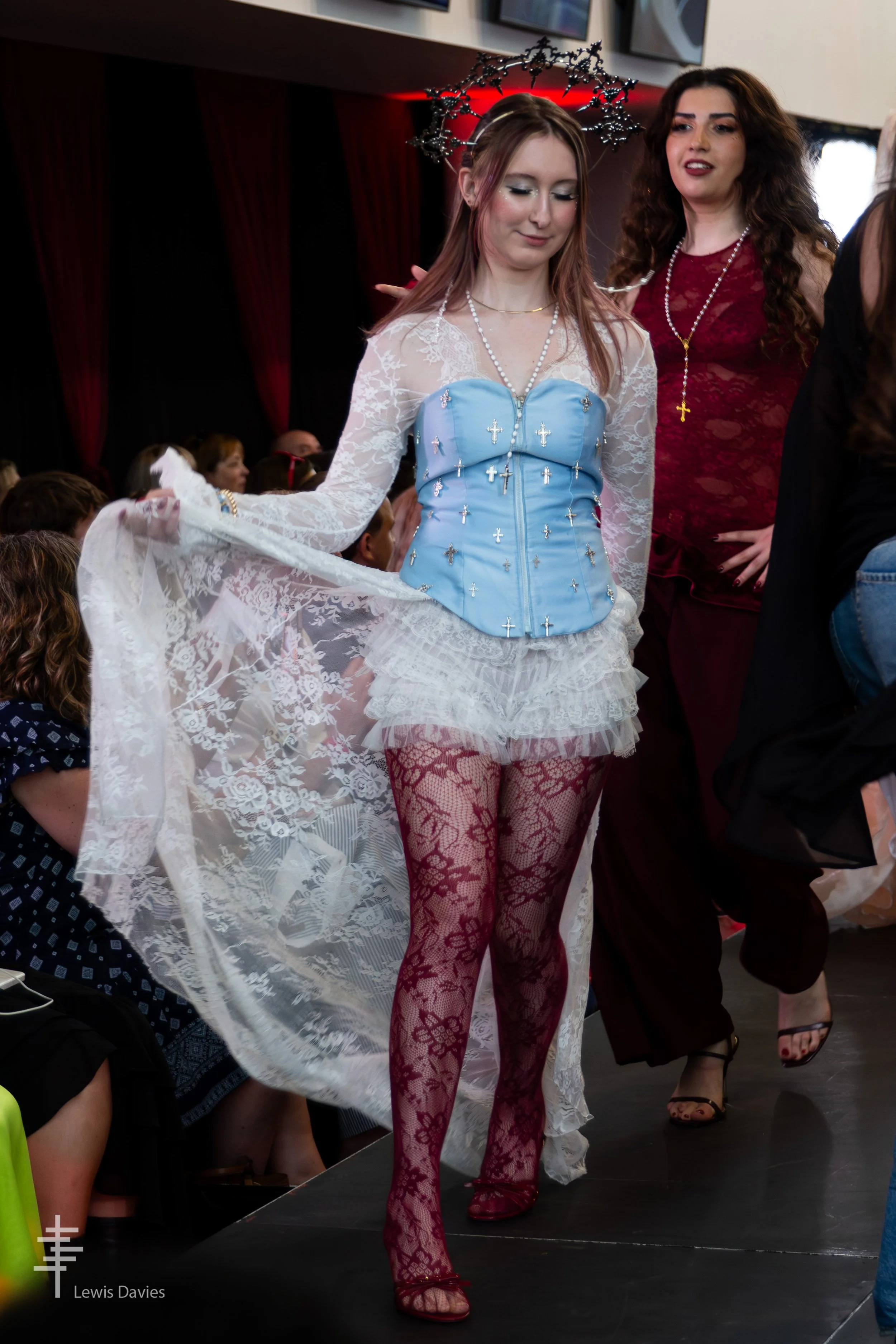 Look 1