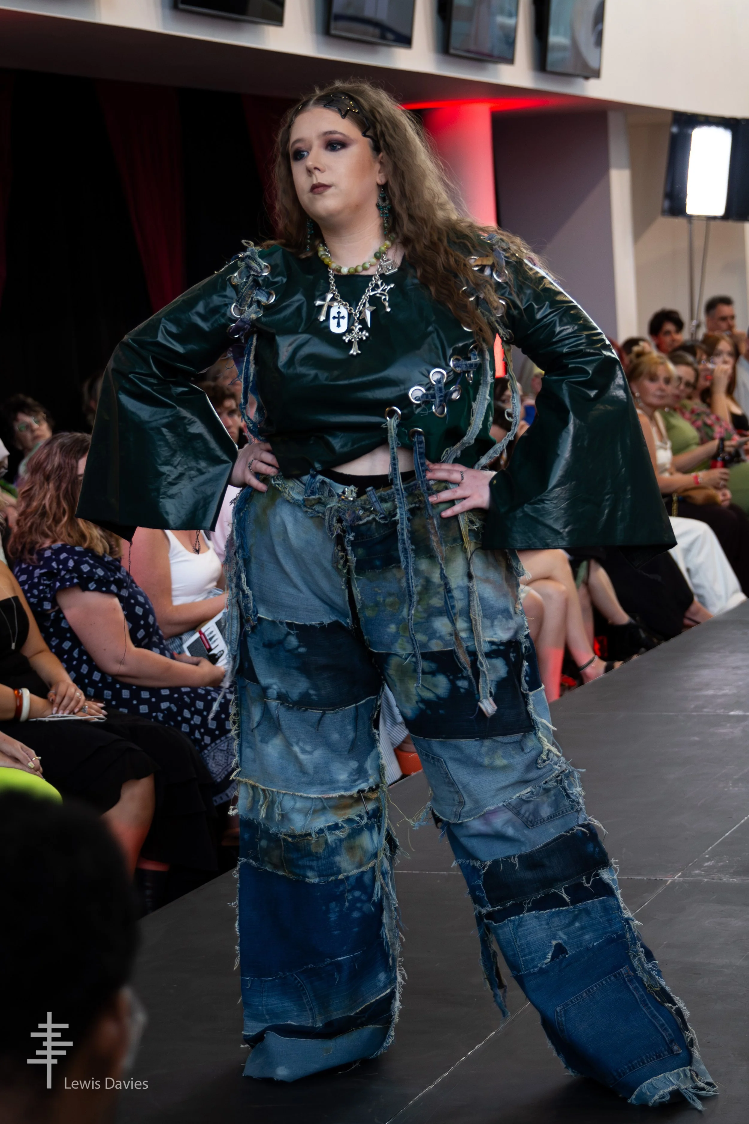 Look 2