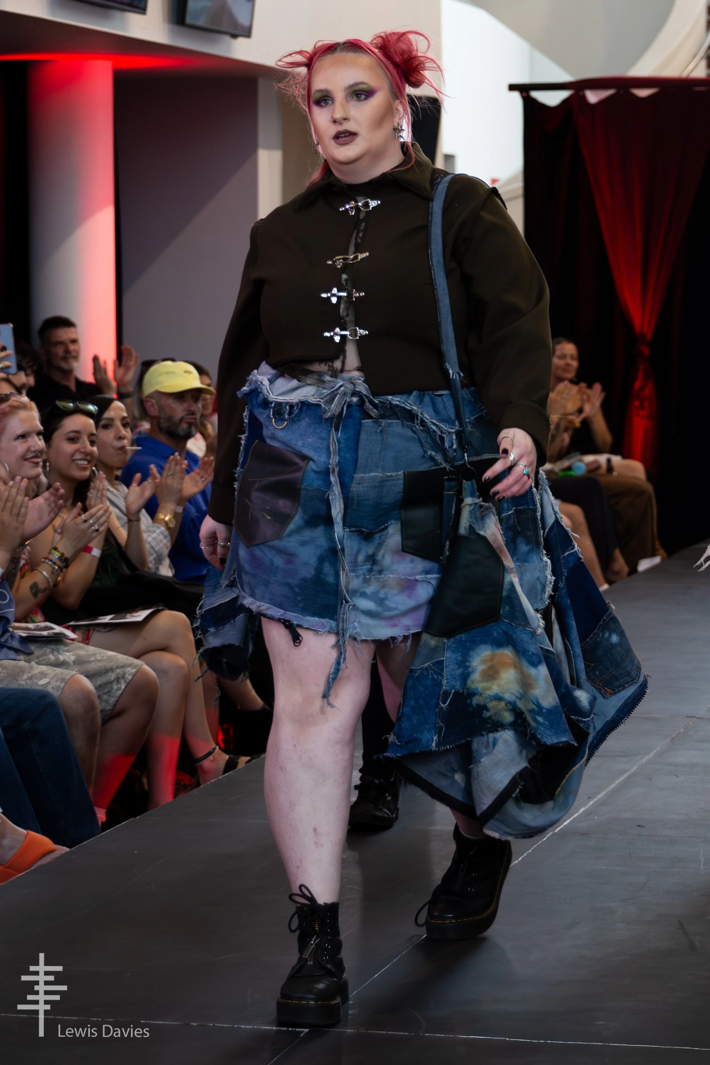 Look 1