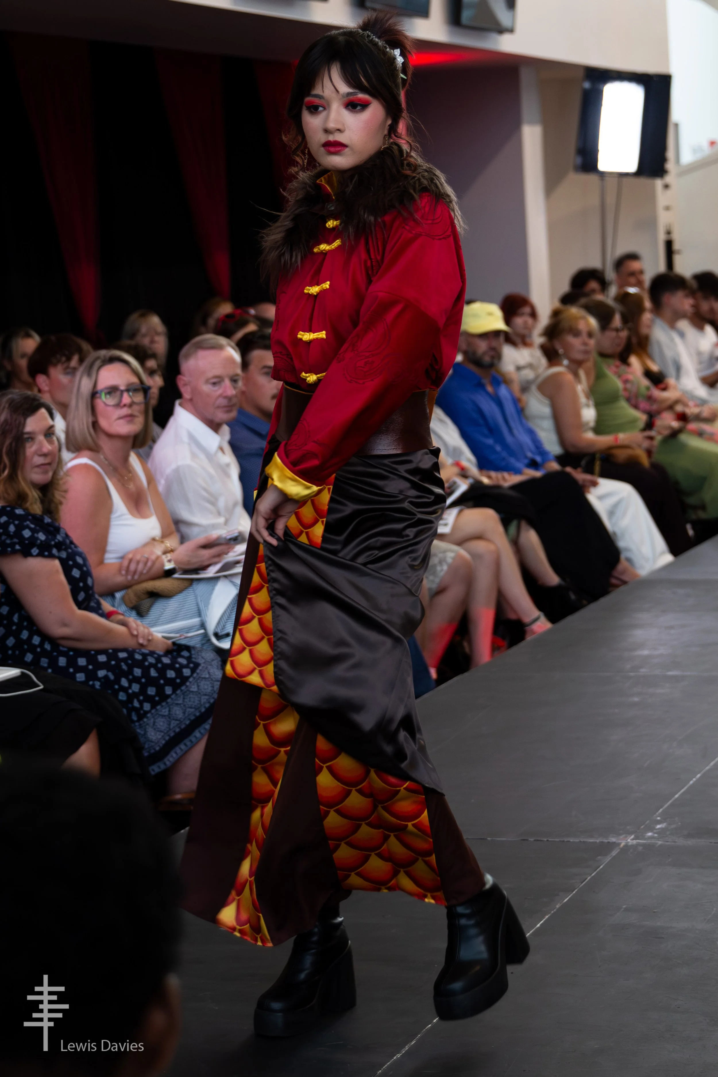 Look 2