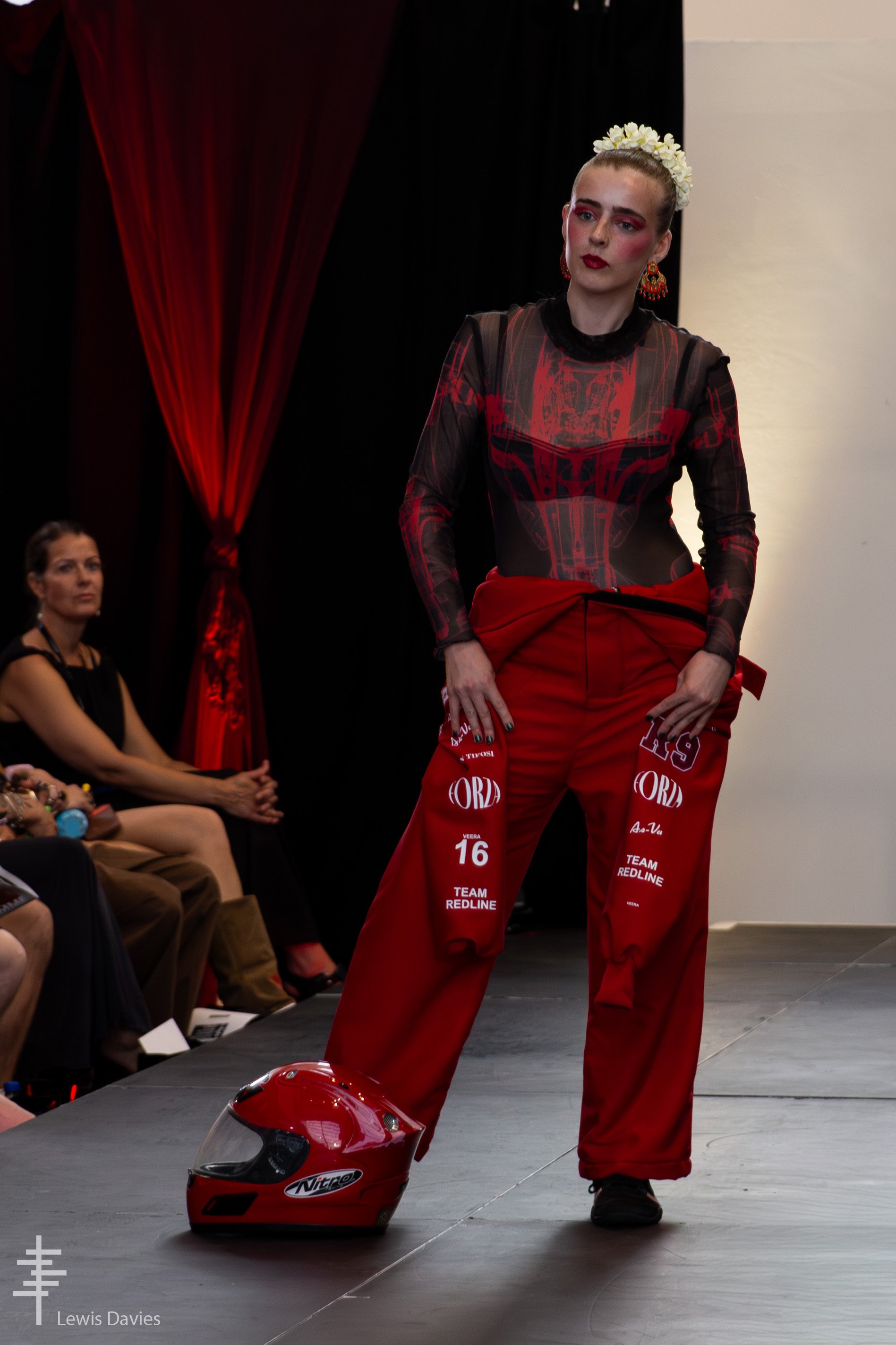 Look 1