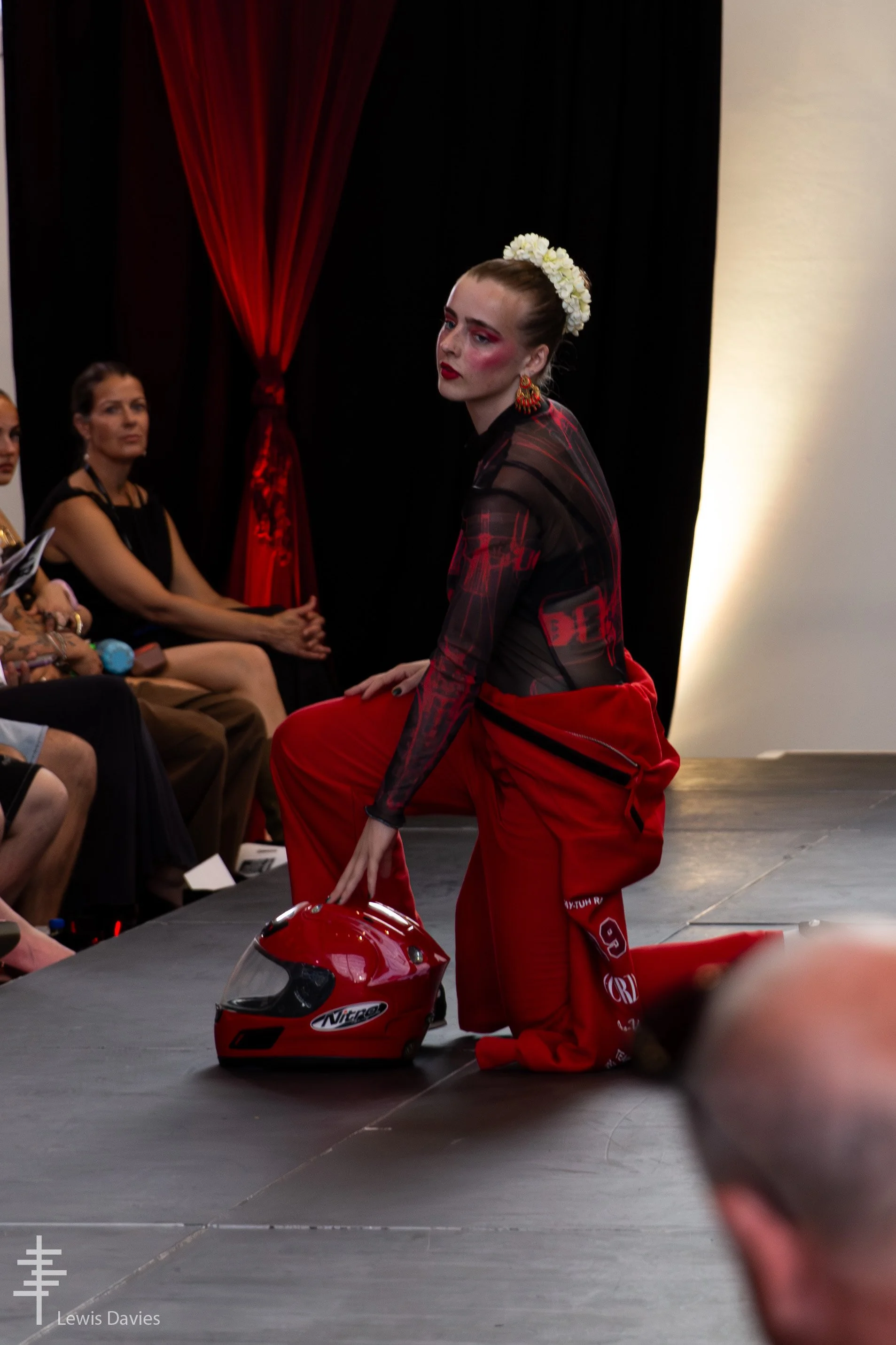 Look 1
