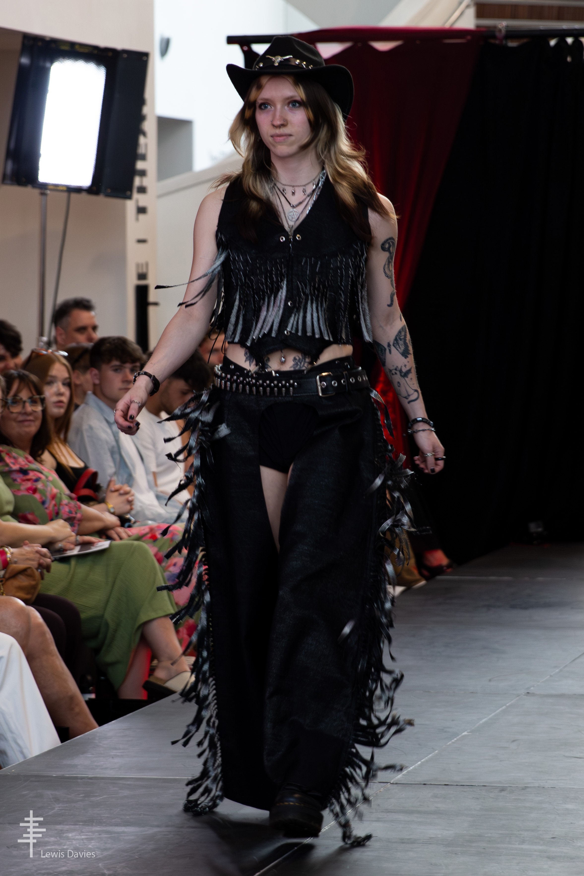 Look 2