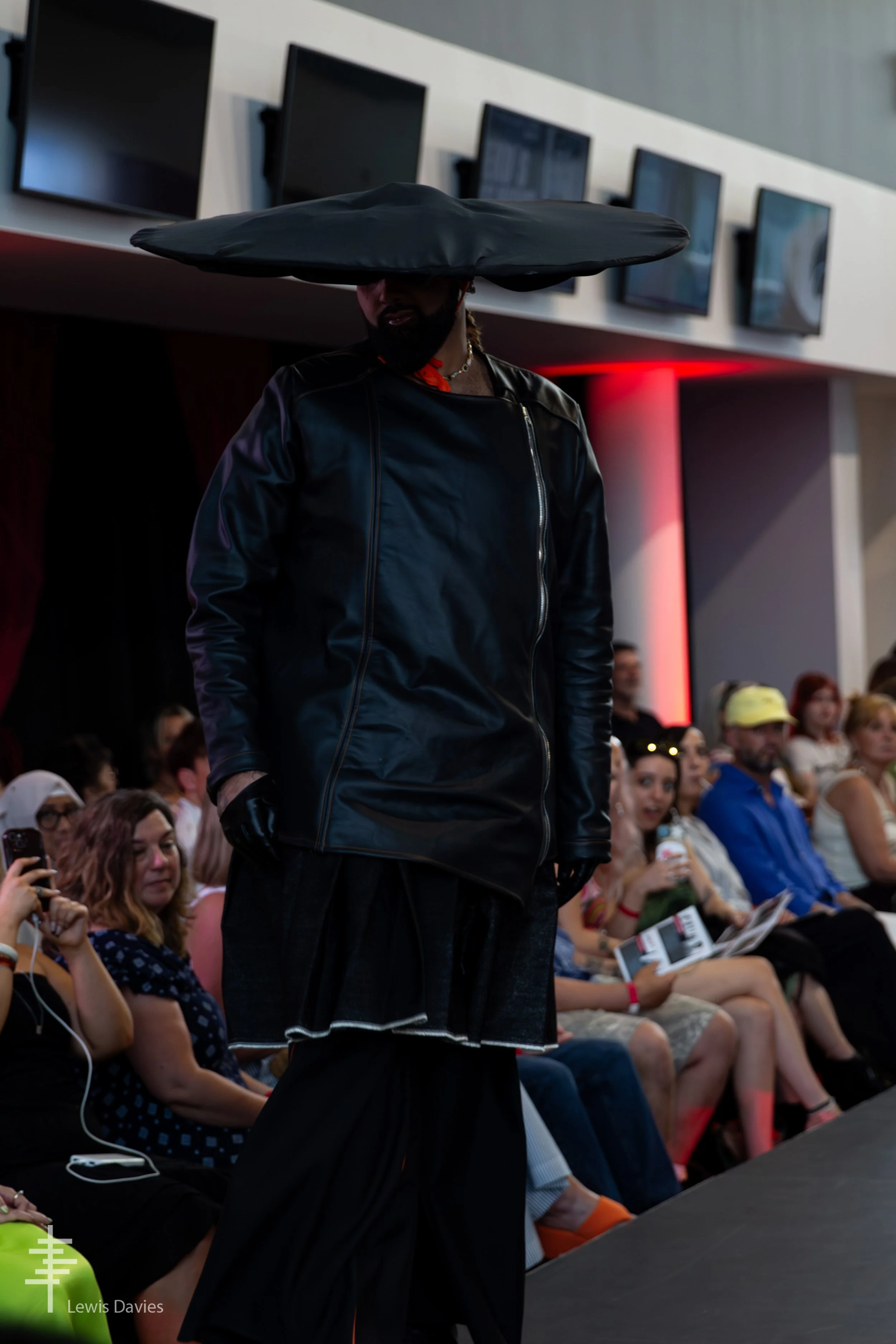 Look 5