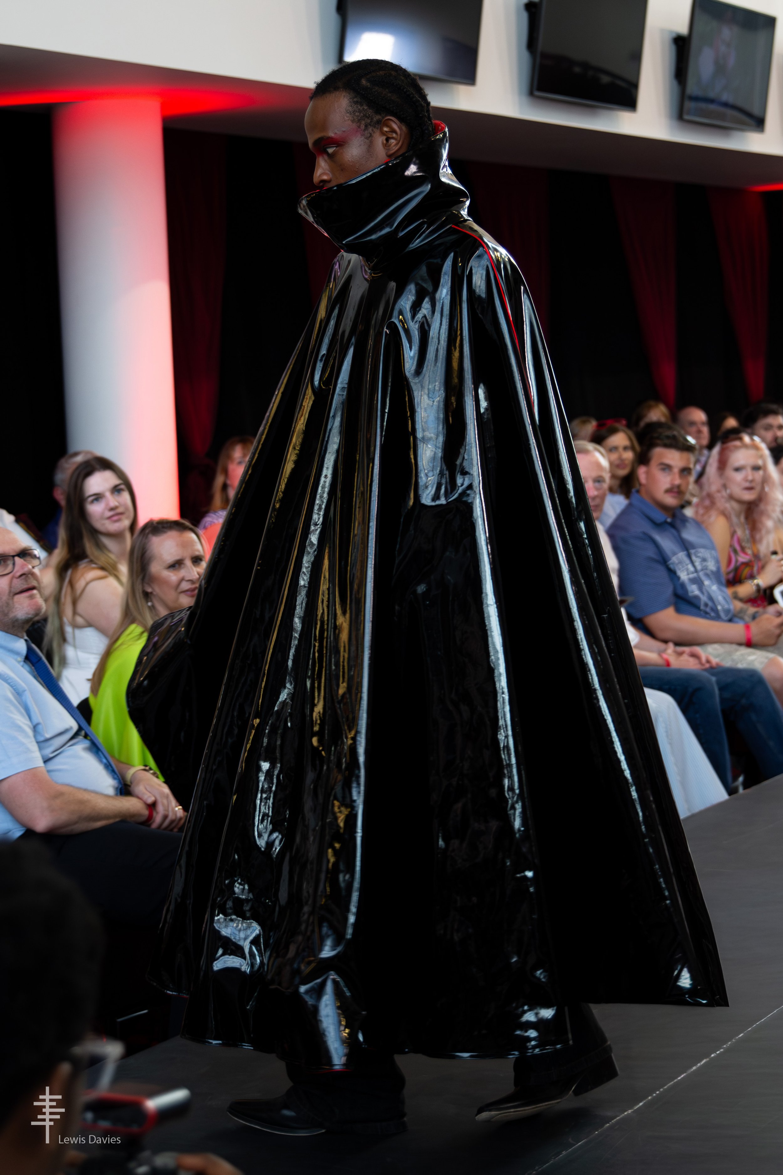 Look 2