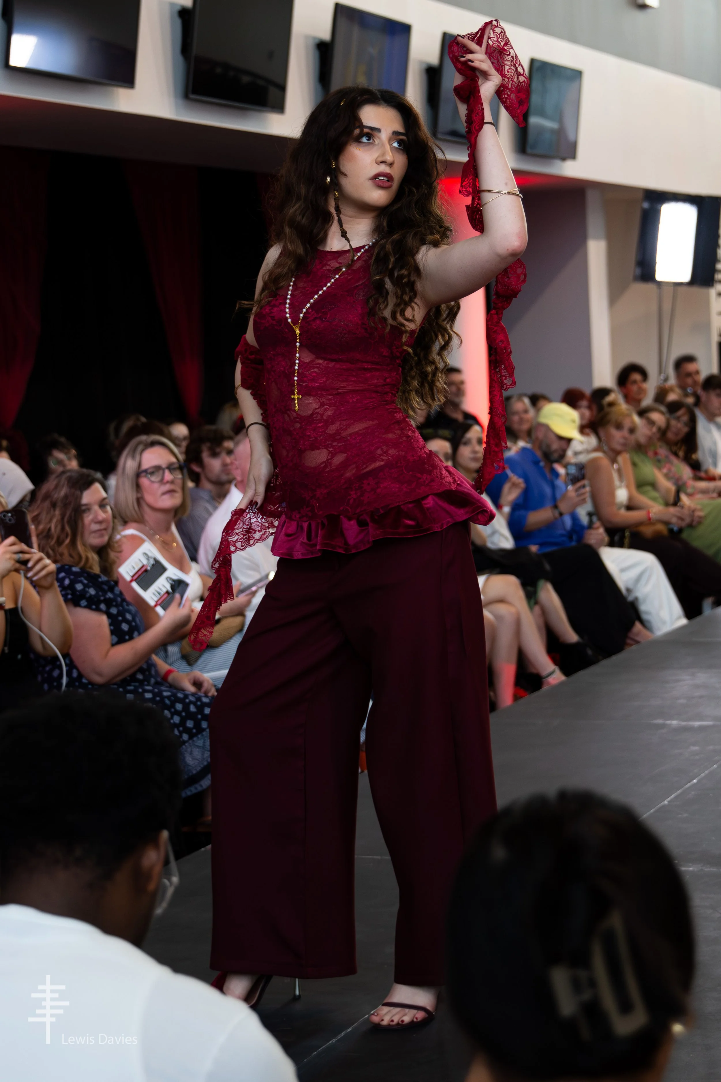 Look 2