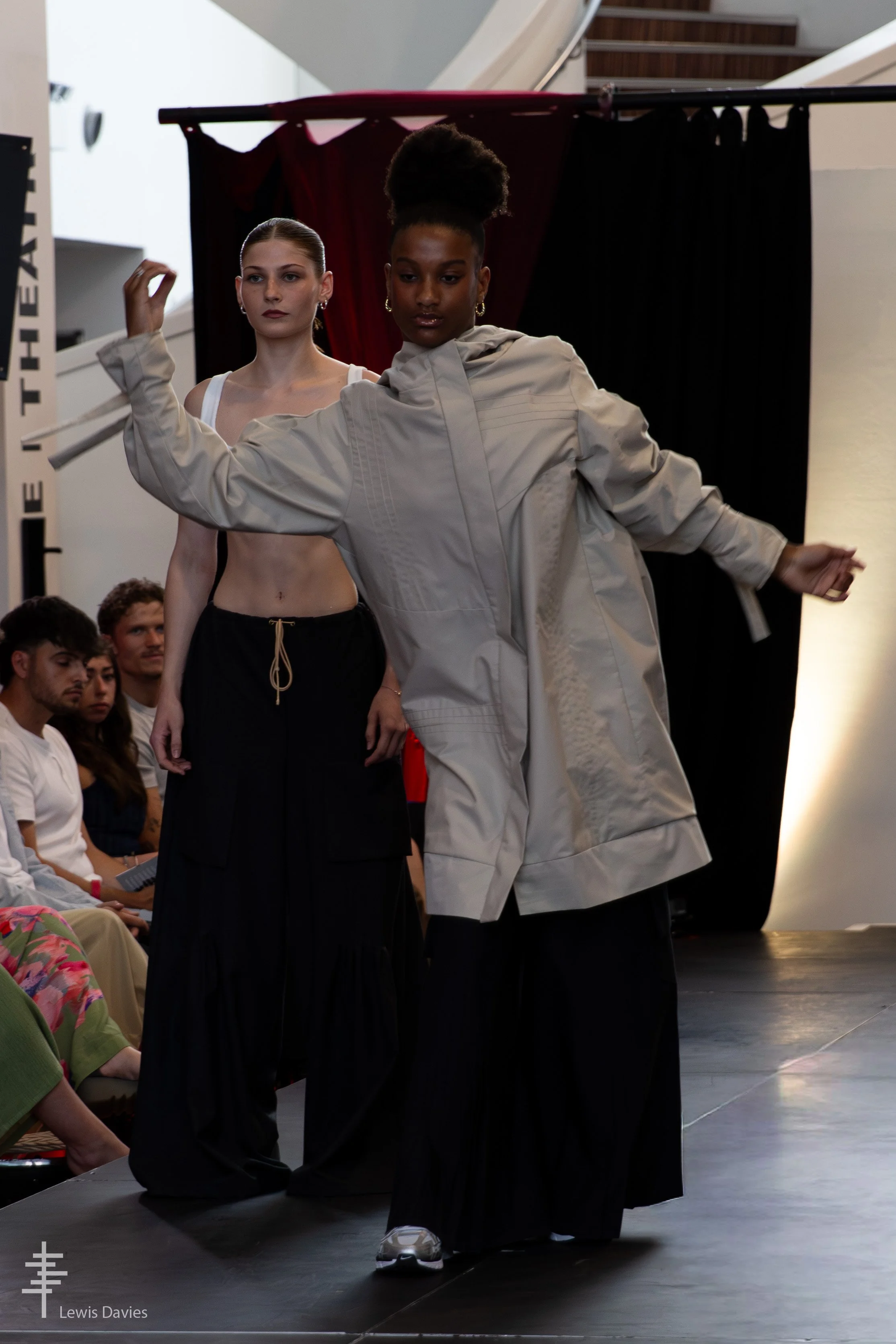 Look 1
