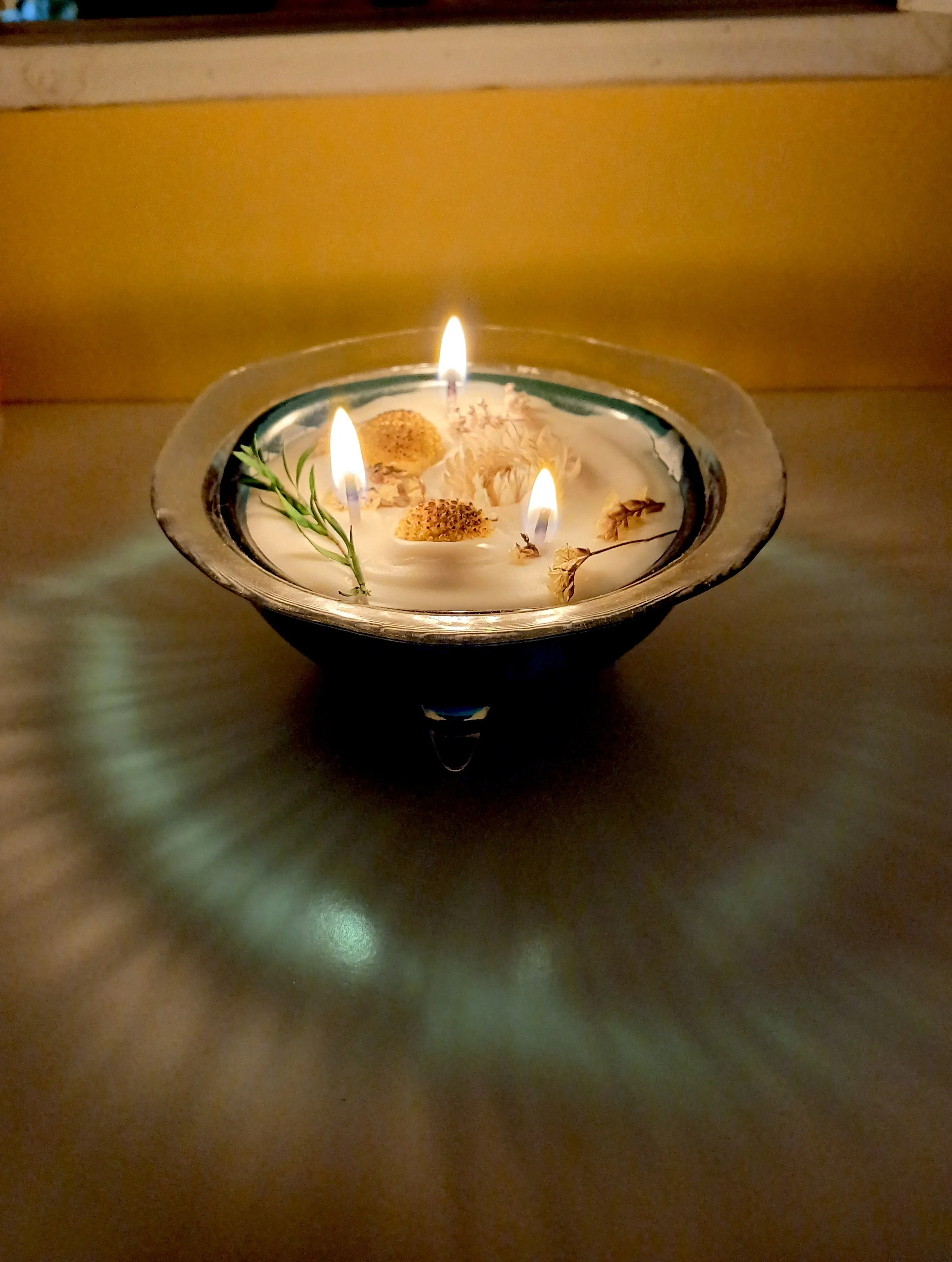 Crystal candle for afflicted planets
