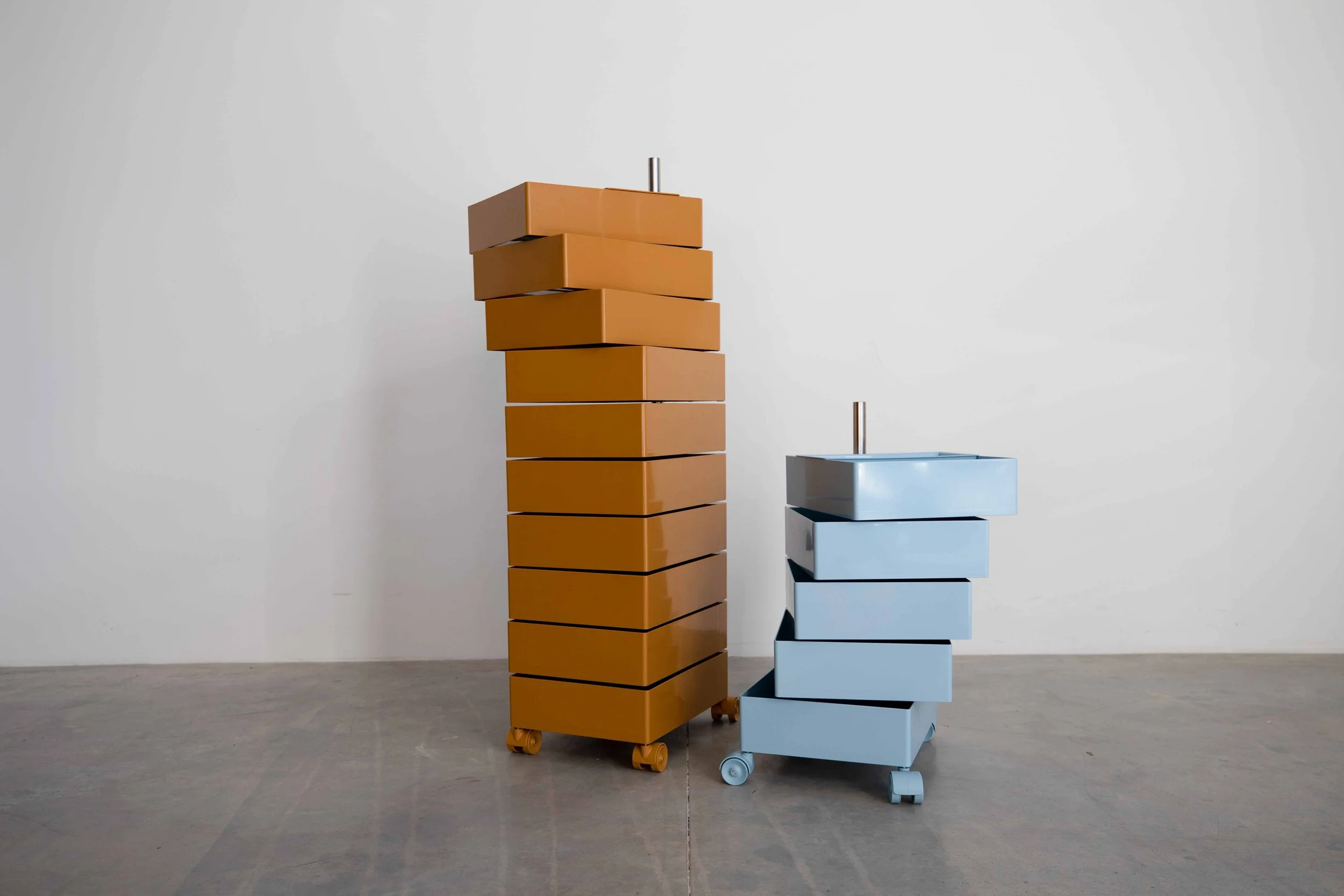 Magis - 360  Container by Konstantin Grcic