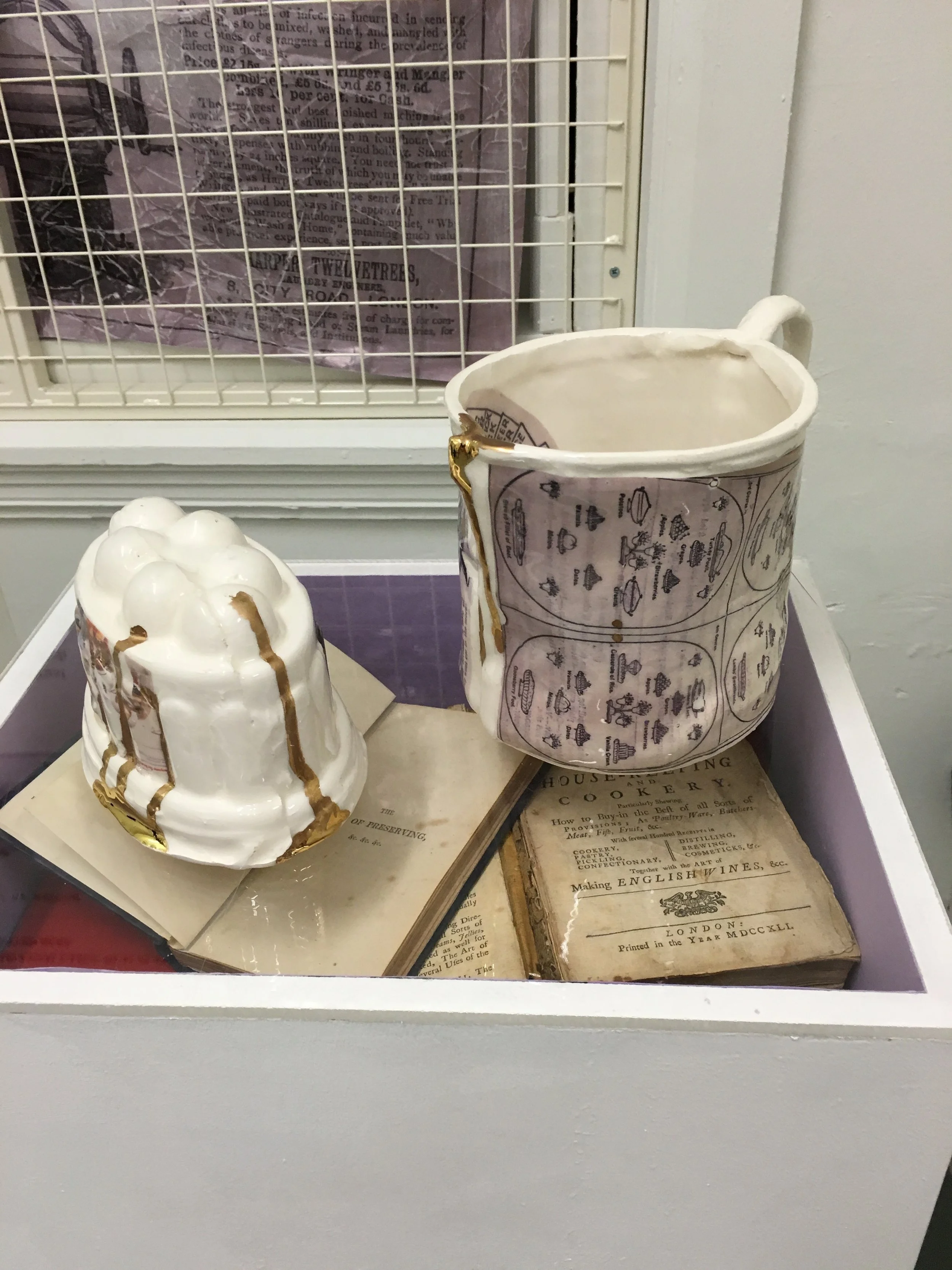 jelly mould with jug 1.jpg