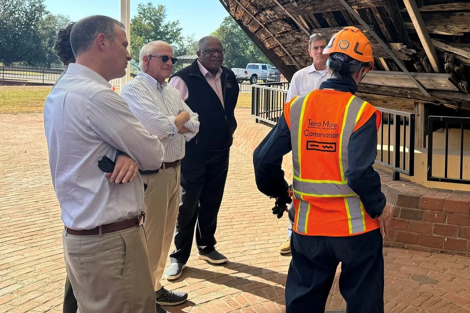 Senator Rodgers Wicker learning about the USS Cairo preservation.