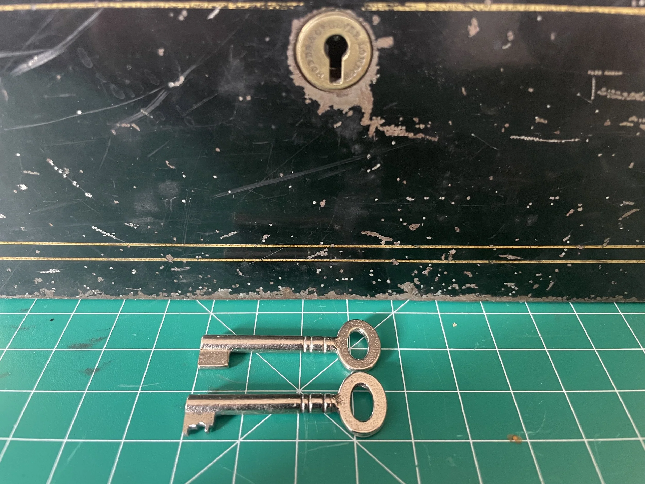 hobbs and co London cash box with two Victorian hand cut keys after all keys lost