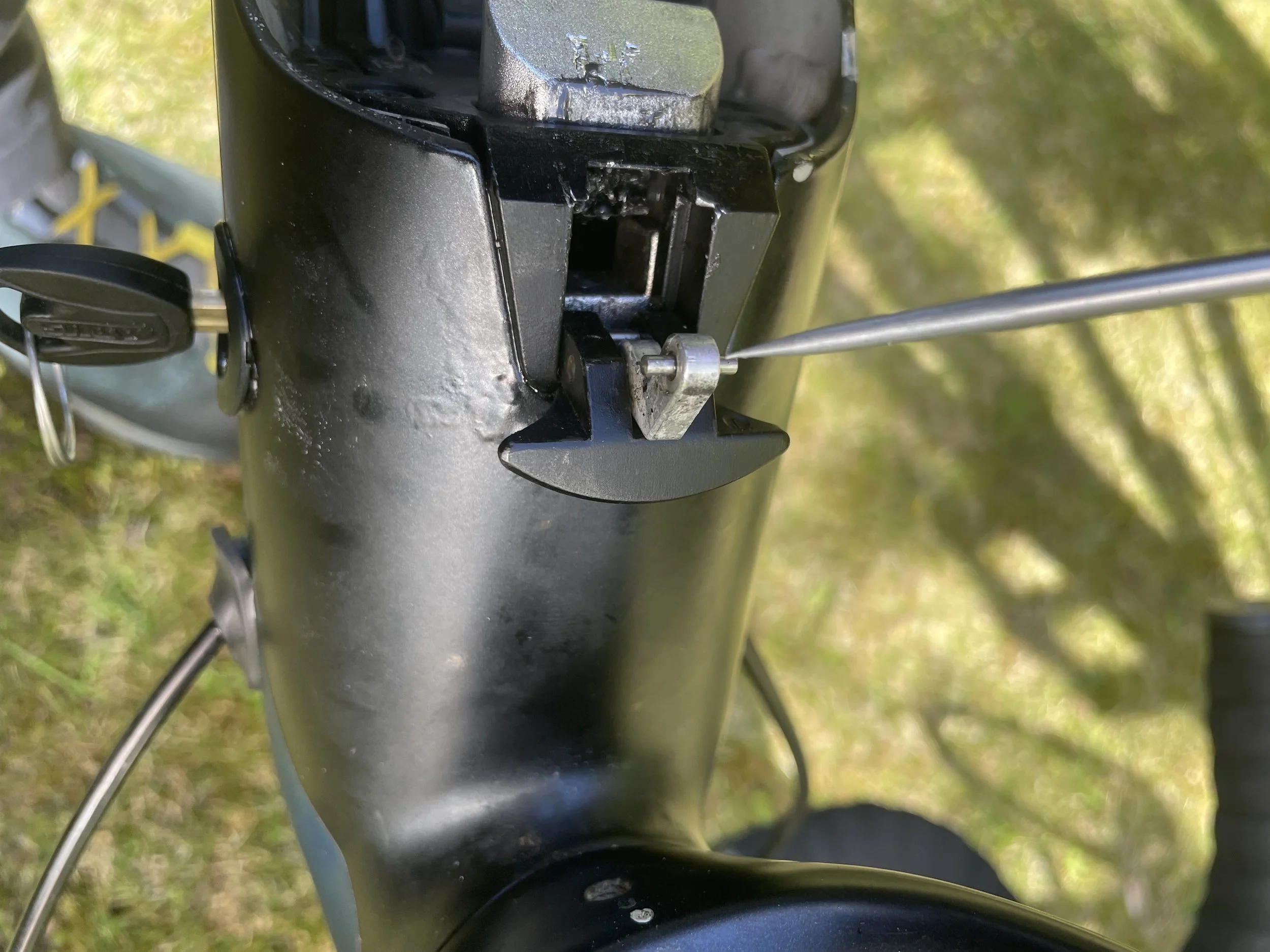 bike battery lock opened. broken. repaired and sent to main supplier