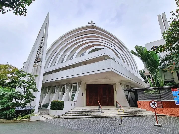 Beautiful Churches in Makati