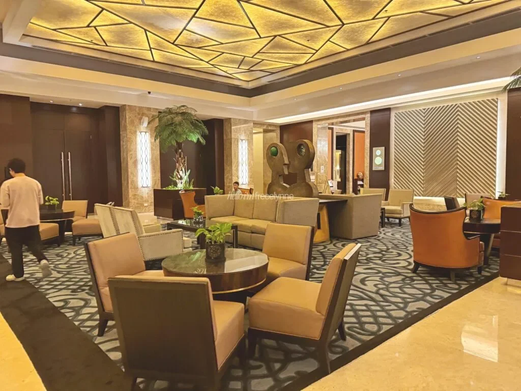 Crimson-Hotel-Alabang_084_helloimfrecelynne-1024x768.jpg.webp