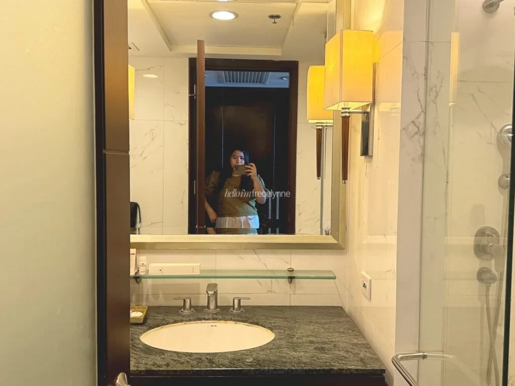 Crimson-Hotel-Alabang_026_helloimfrecelynne-1024x768.jpg.webp