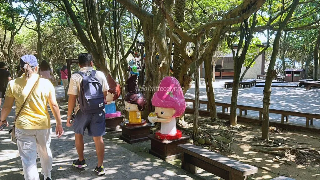 Yehliu-Jiufen-Shifen-Day-Tour-Klook0A_Guide-to-Taipei_057_helloimfrecelynne-1024x576.jpg.webp