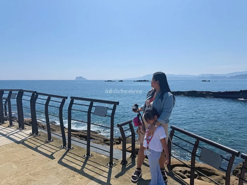 Yehliu-Jiufen-Shifen-Day-Tour-Klook0A_Guide-to-Taipei_107_helloimfrecelynne-1024x768.jpg.webp