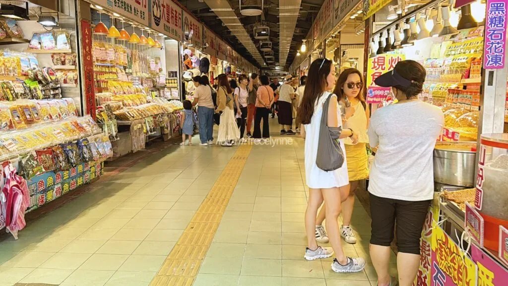 Yehliu-Jiufen-Shifen-Day-Tour-Klook0A_Guide-to-Taipei_162_helloimfrecelynne-1024x576.jpg.webp
