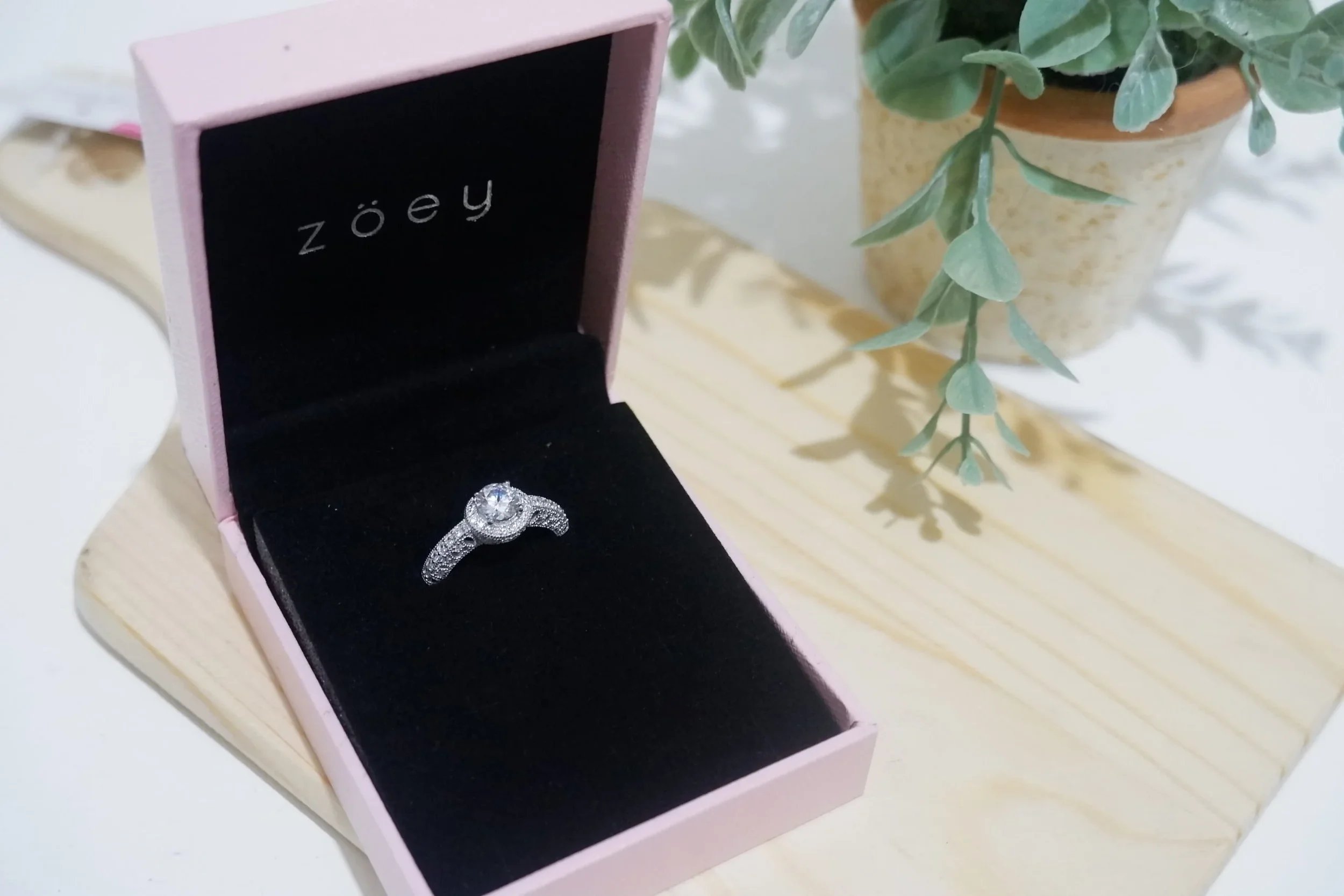 Review: Zoey Ph, Affordable engagement ring in the Philippines