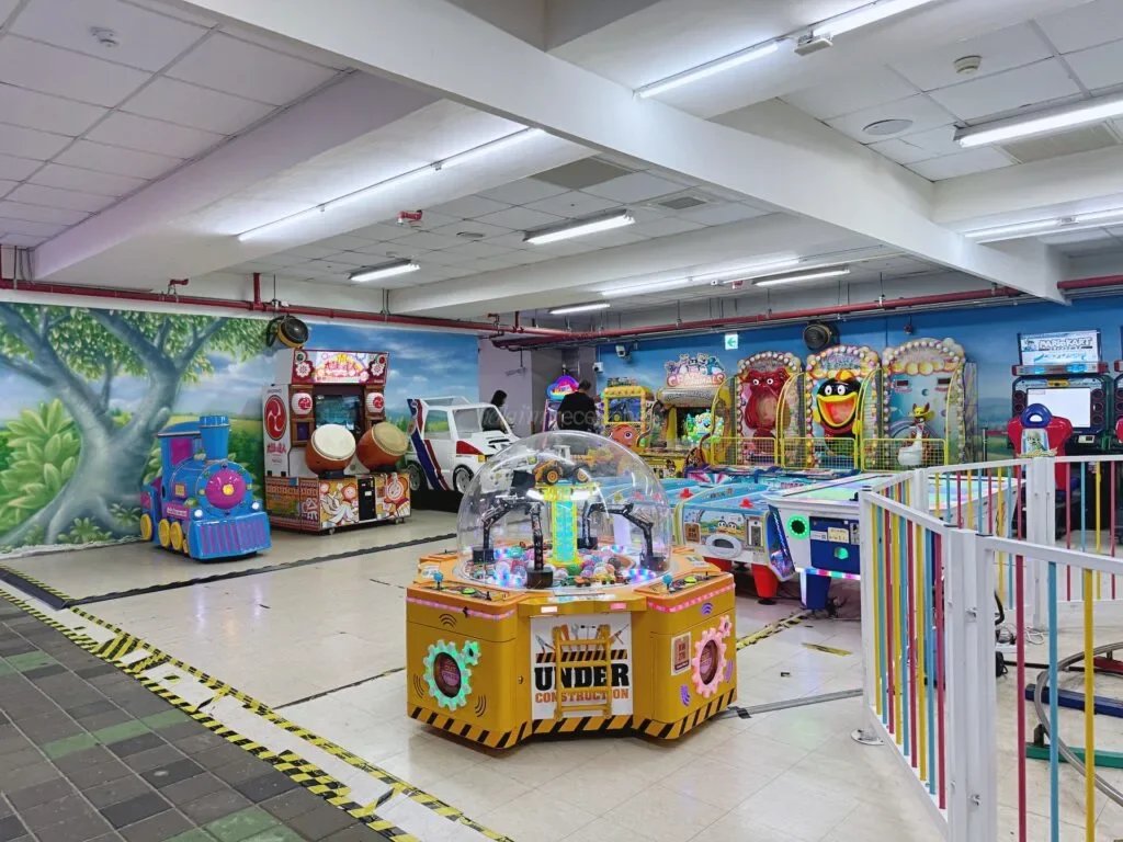 Taipei-Children-Amusement-Park_Guide-to-Taipei_043_helloimfrecelynne-1024x768.jpg.webp