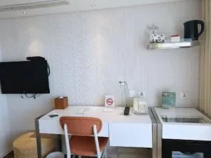 Green-World-Hotel_Metro-Cafe_Taipei-Taiwan008_helloimfrecelynne-300x225.jpg.webp