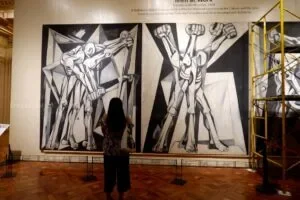 National-Museum-of-Fine-Arts-Manila-Philippines_075_helloimfrecelynne-Dee-300x200.jpg.webp