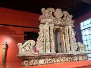 National-Museum-of-Fine-Arts-Manila-Philippines_118_helloimfrecelynne-300x225.jpg.webp