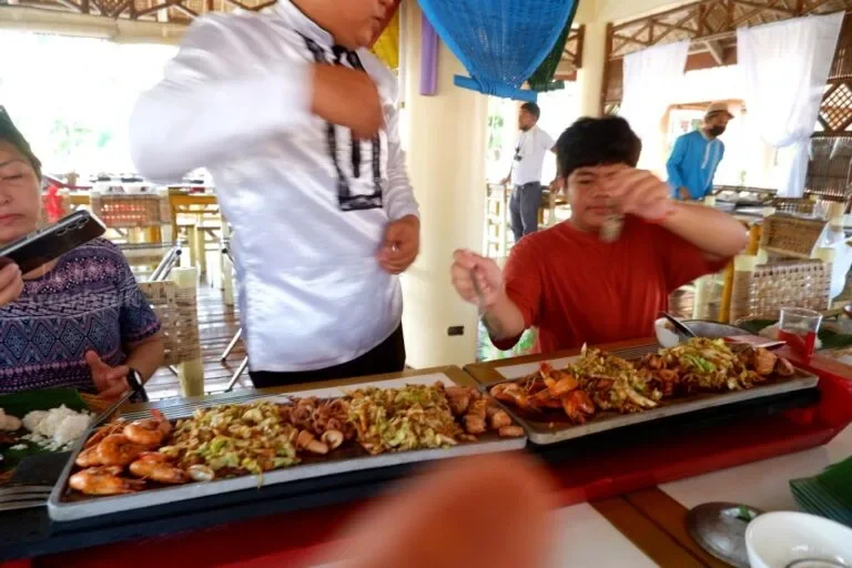 Isdaan-Floating-Restaurant-Gerona-Tarlac_109_helloimfrecelynne-768x512.jpg.webp