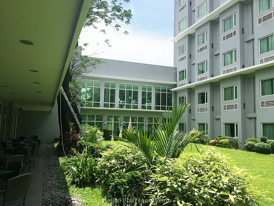 Hotel Review: Microtel by Wyndham - UP Technohub, QC