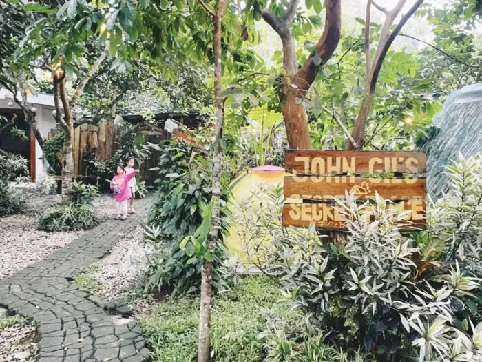 HelloImFrecelynne_JohnGilSecretPlace_Cavite_26-700x525.jpg.webp