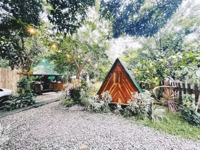 HelloImFrecelynne_JohnGilSecretPlace_Cavite_38-700x525.jpg.webp