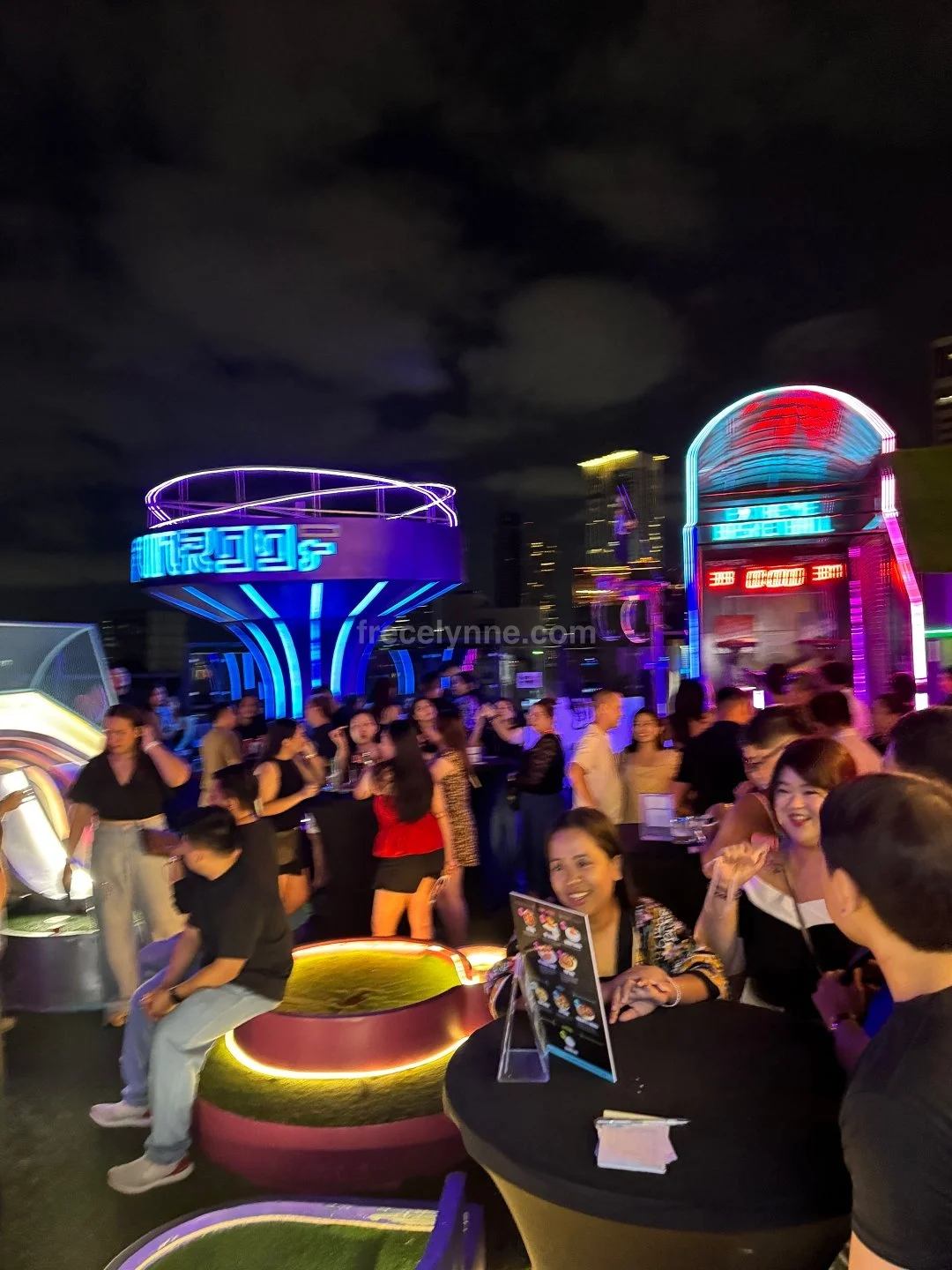 The Fun Roof Polacion_011_frecelynne.jpg