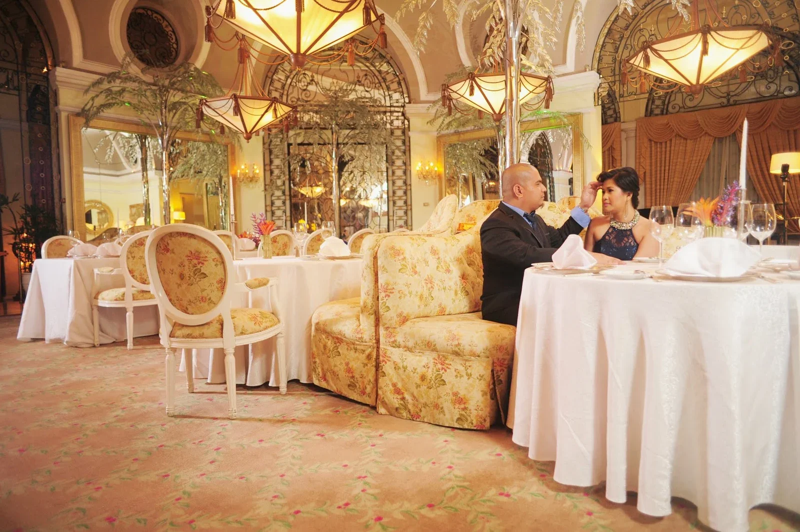 Hotel Review: Prenup Shoot & a Night in Manila Hotel
