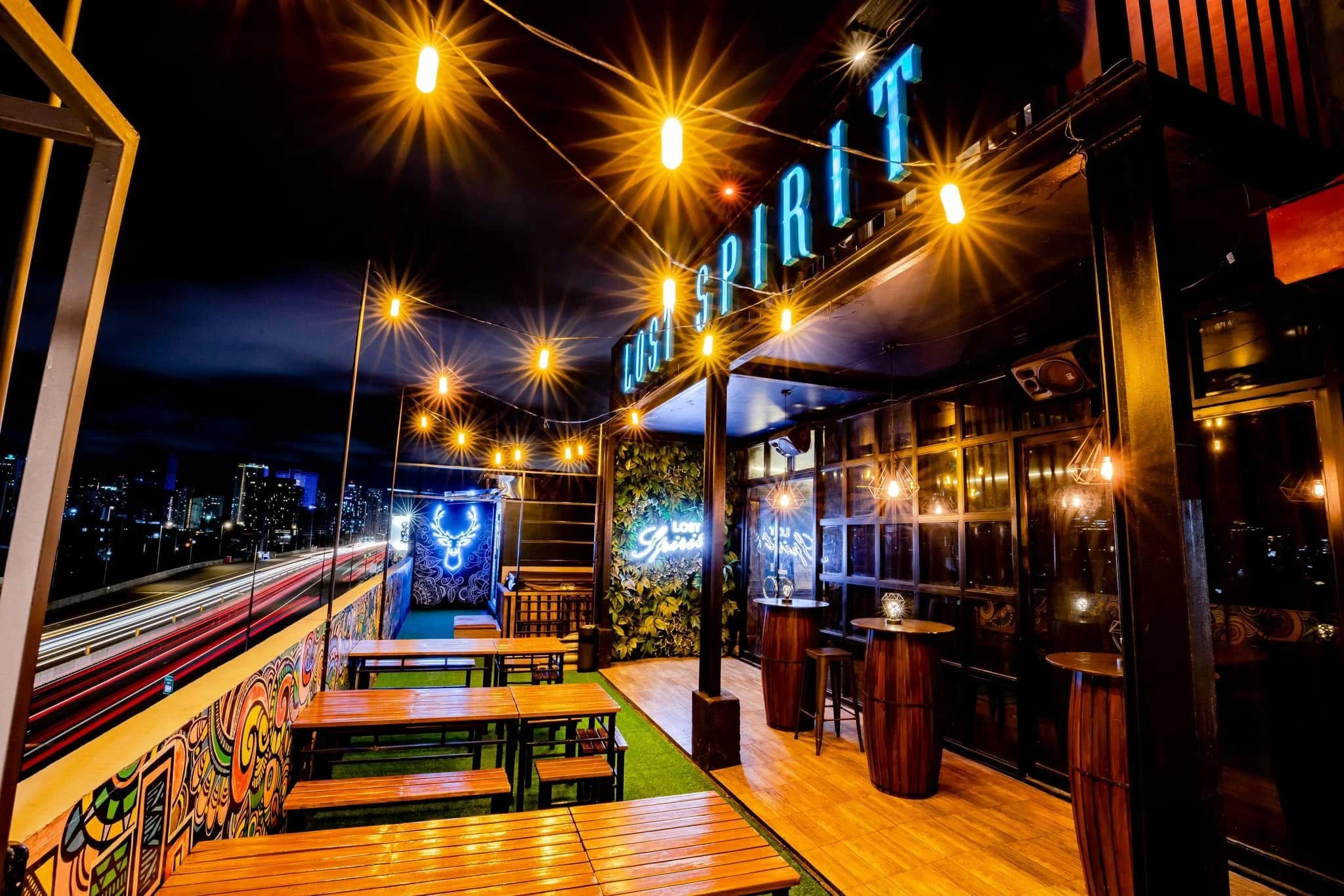Photo by Lost Spirit Rooftop Lounge