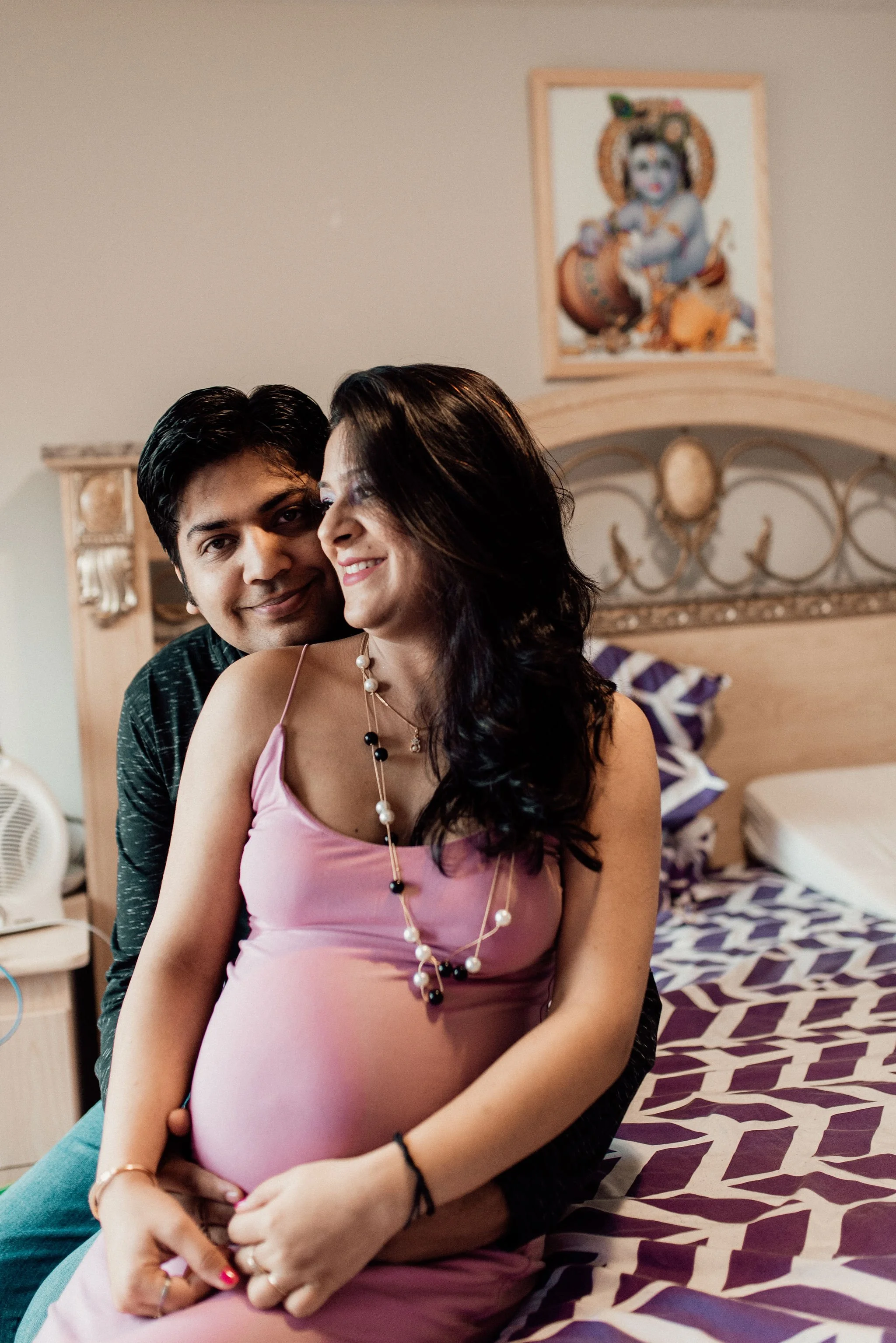 Expectant parents receiving personalized midwifery prenatal care in Murrieta, California