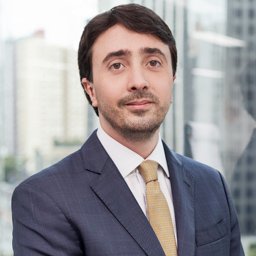 Todos por um. Amar sem esperar ser amado